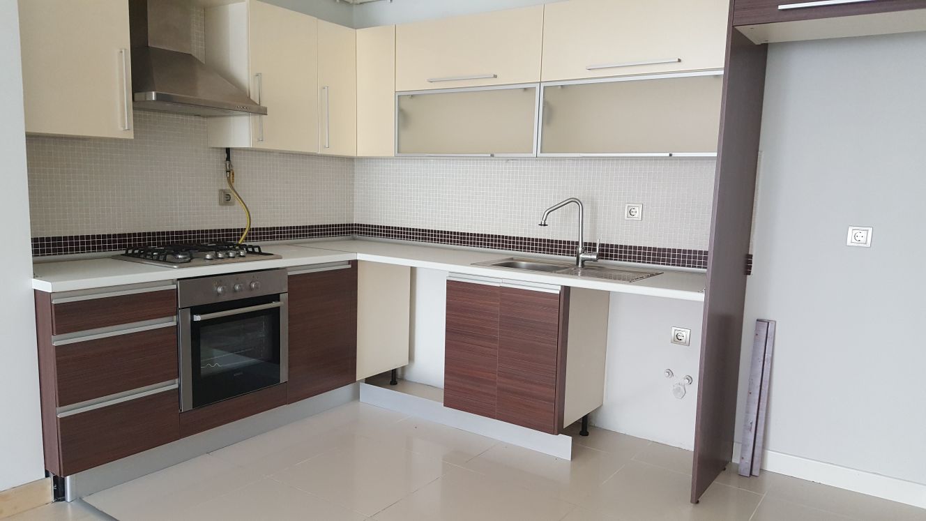 Kiralık Daire, İstanbul / ESENYURT / CUMHURİYET