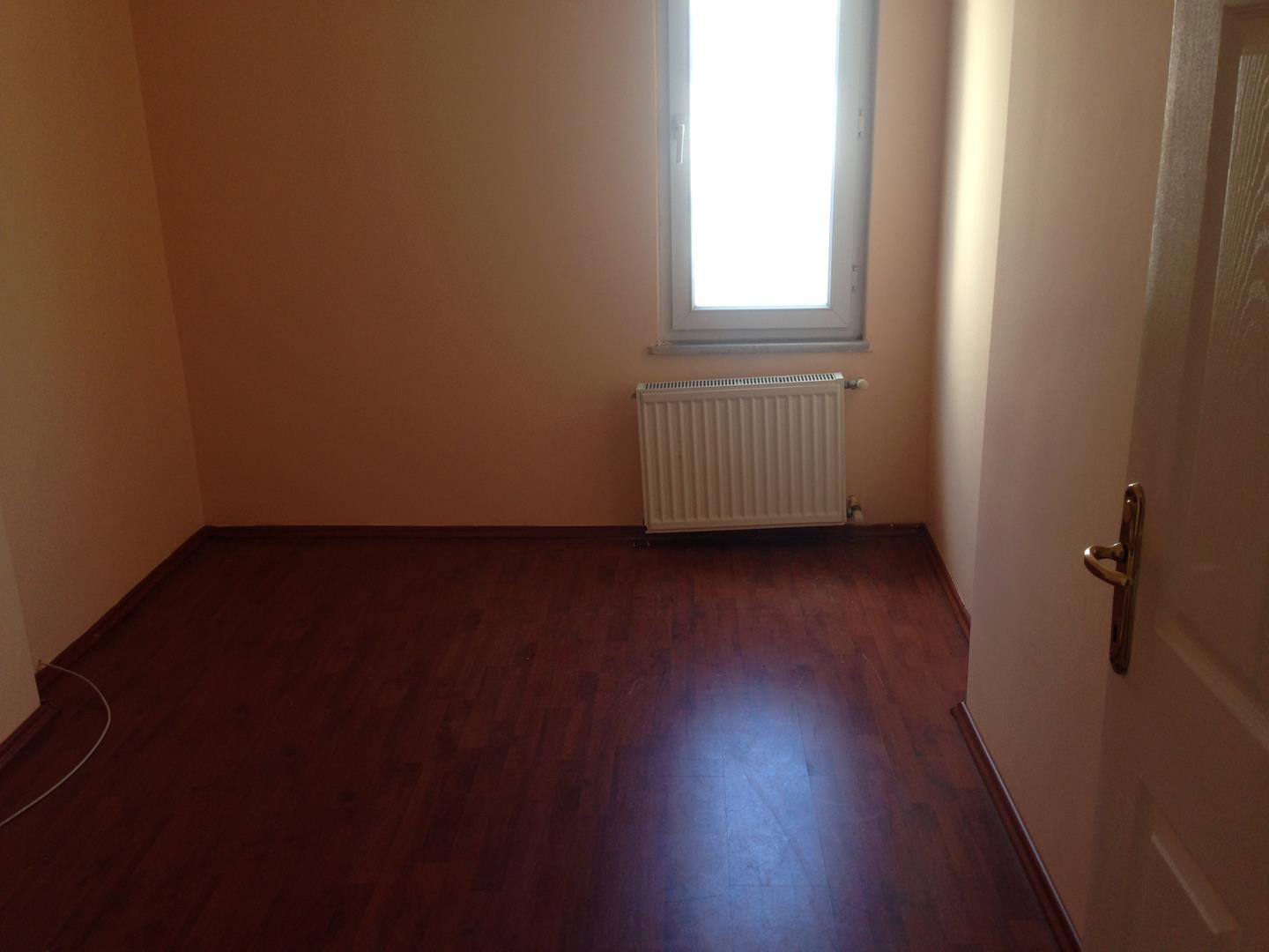 Kiralık Daire, İstanbul / ESENYURT / CUMHURİYET MAH
