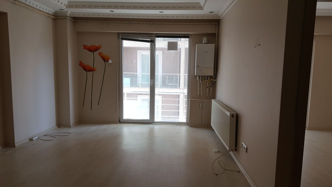 Kiralık Daire, İstanbul / ESENYURT / CUMHURİYET