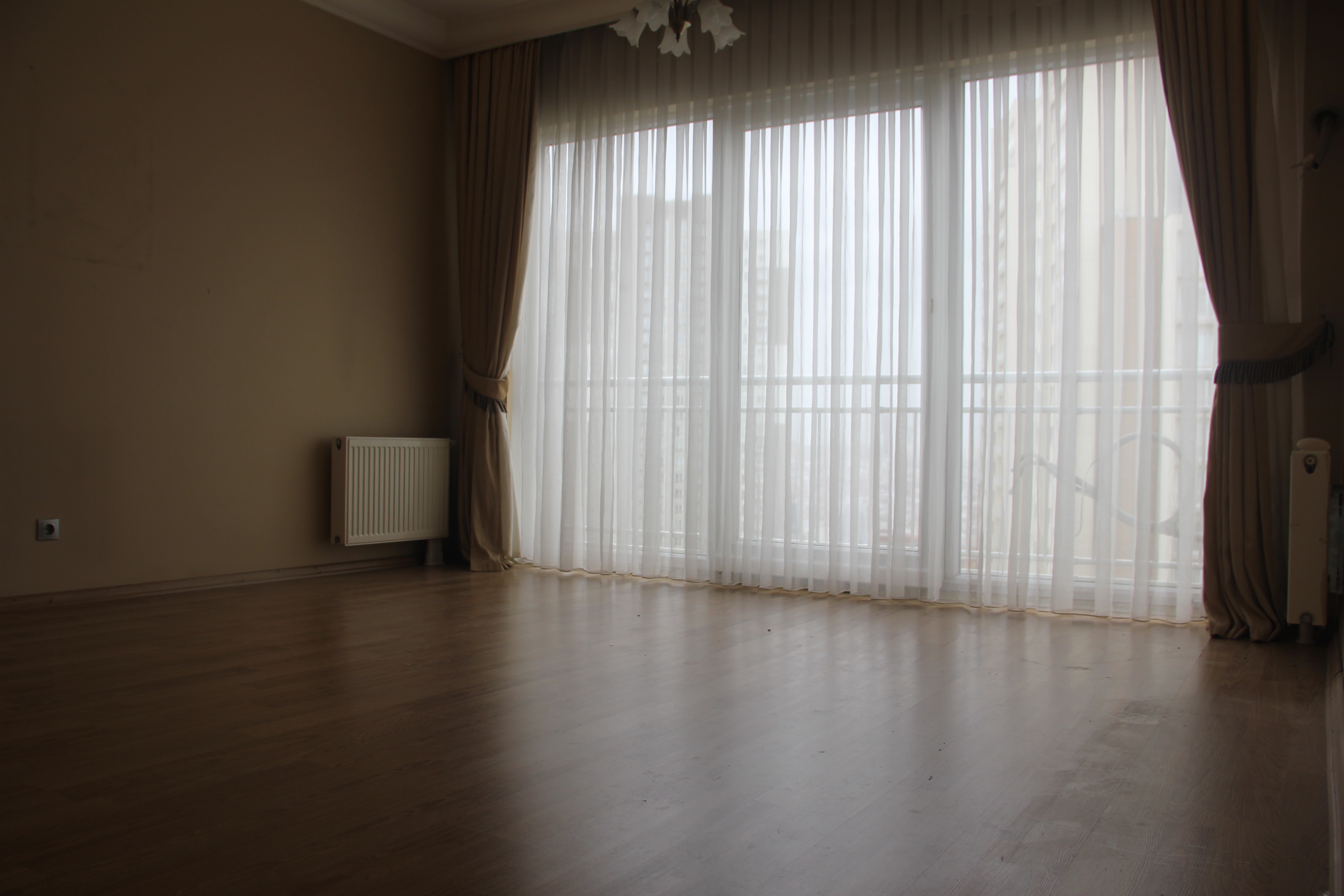 Kiralık Daire, İstanbul / ESENYURT / CUMHURİYET