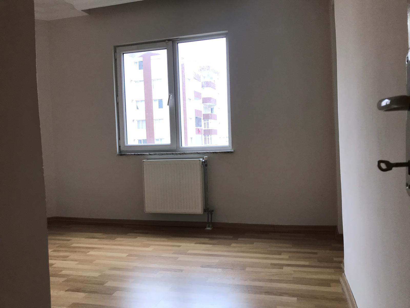 Kiralık Daire, İstanbul / ESENYURT / CUMHURİYET