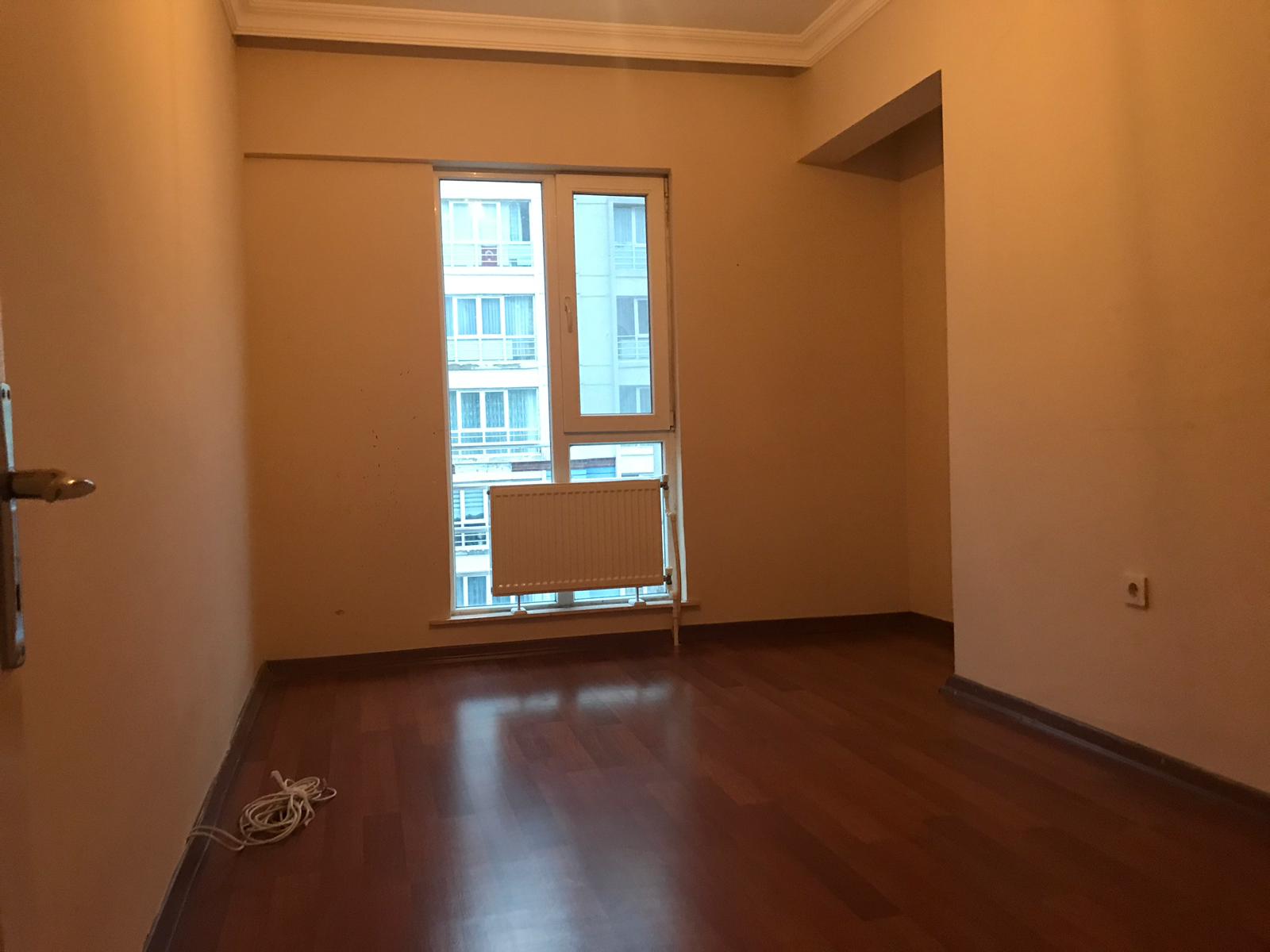 Kiralık Daire, İstanbul / ESENYURT / GÖKEVLER