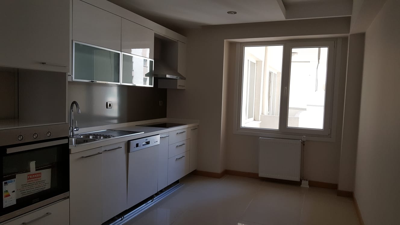 Kiralık Daire, İstanbul / ESENYURT / CUMHURİYET MAH
