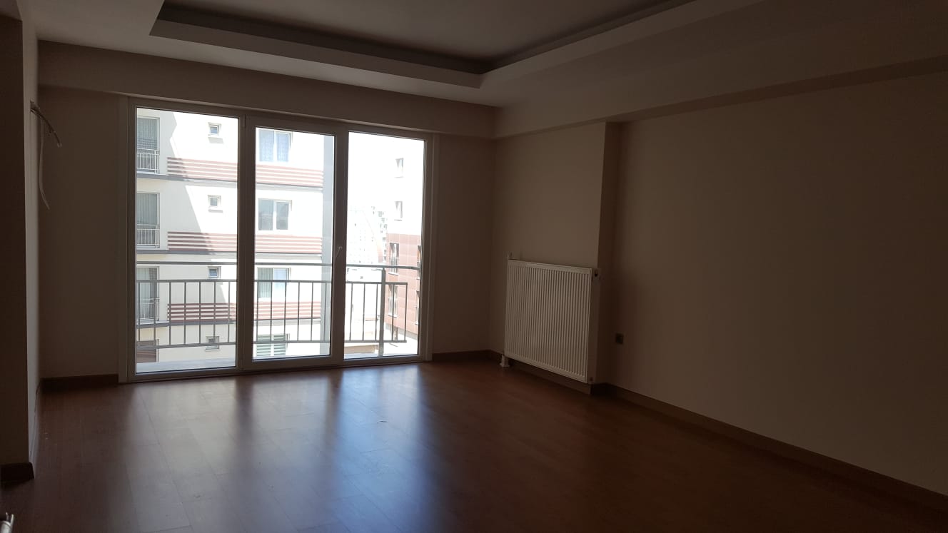 Kiralık Daire, İstanbul / ESENYURT / CUMHURİYET MAH