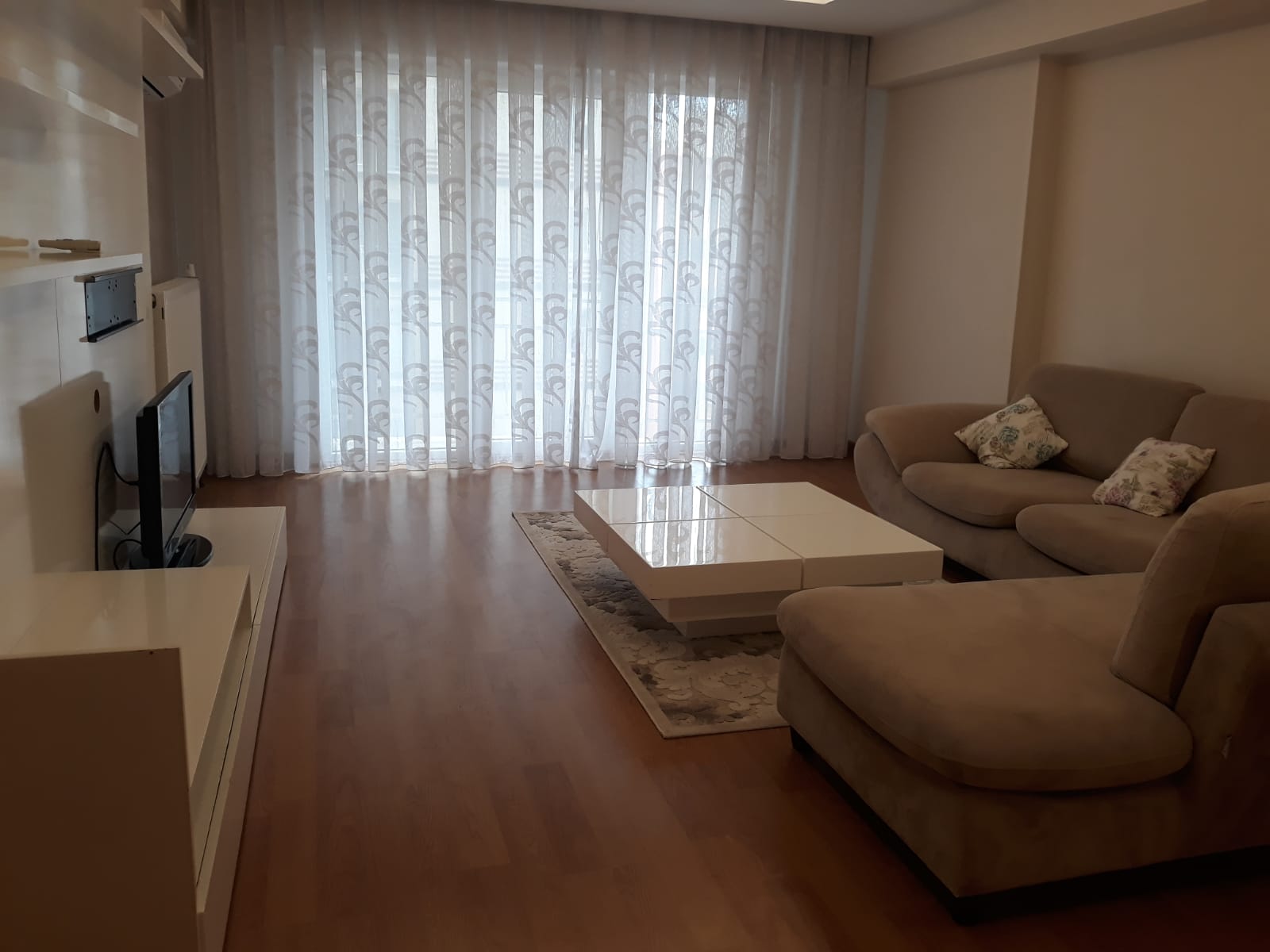 Kiralık Daire, İstanbul / ESENYURT / CUMHURİYET