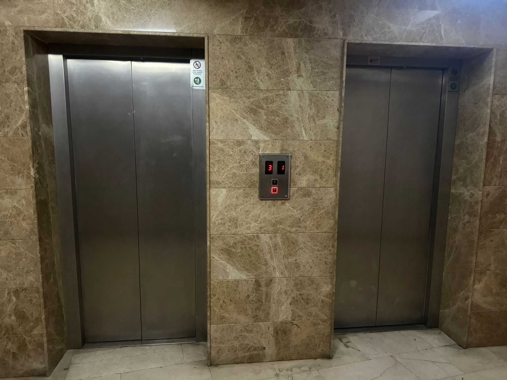 Kiralık Apartman, İstanbul / ESENYURT / CUMHURİYET