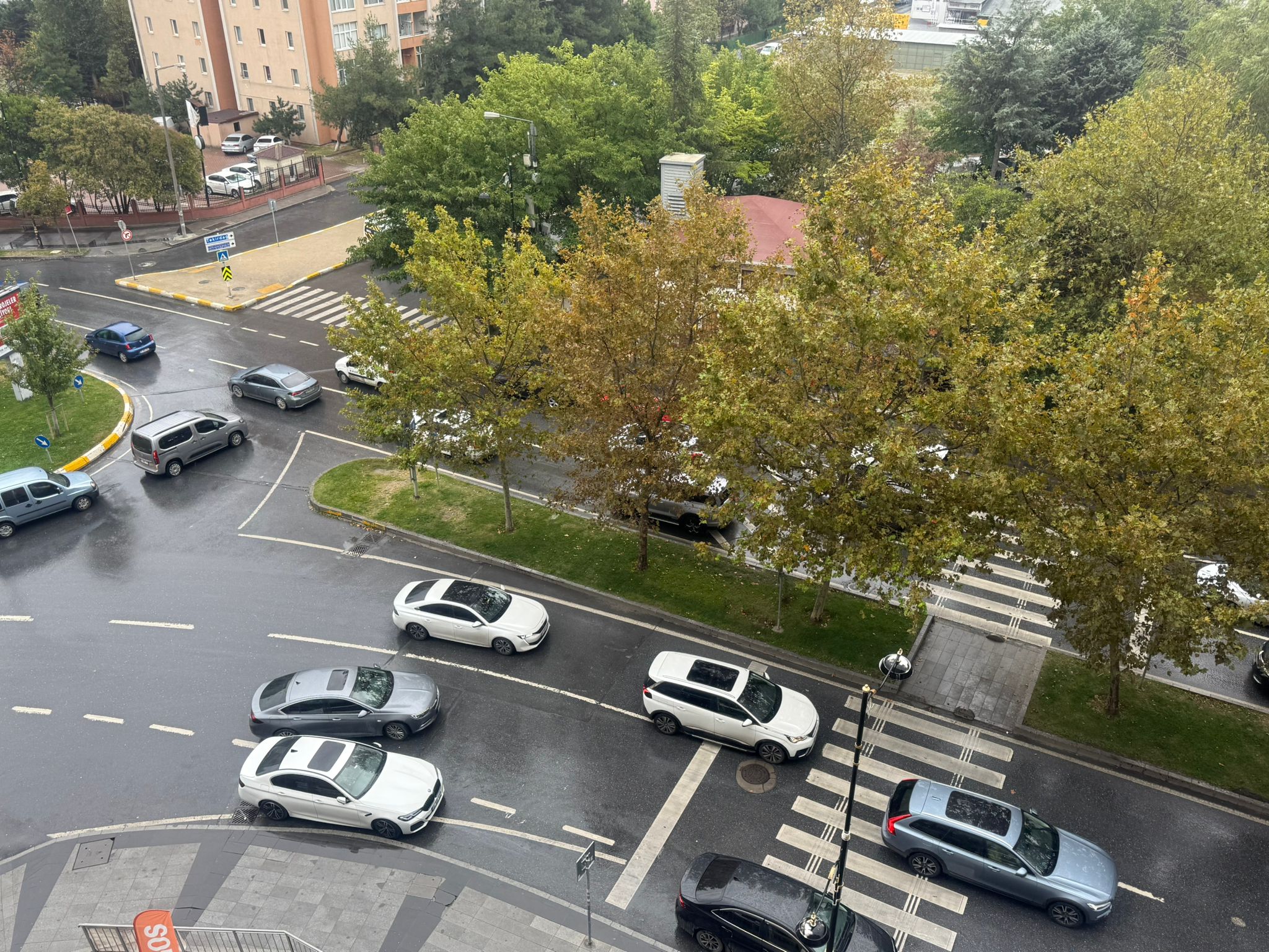 Kiralık Apartman, İstanbul / ESENYURT / CUMHURİYET