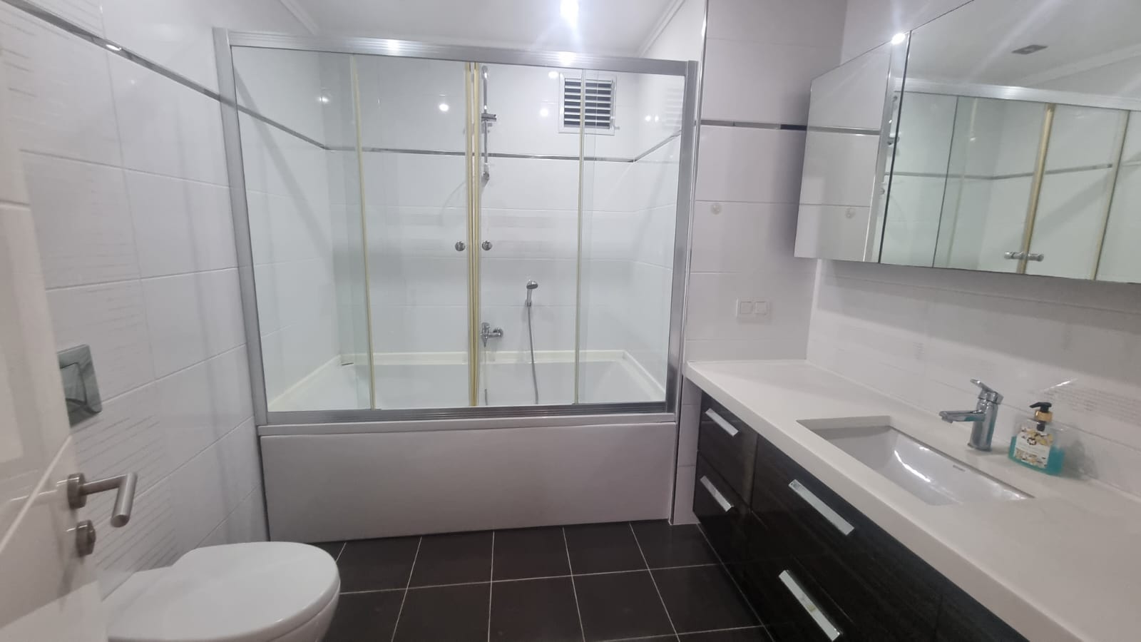 Kiralık Daire, İstanbul / ESENYURT / CUMHURİYET