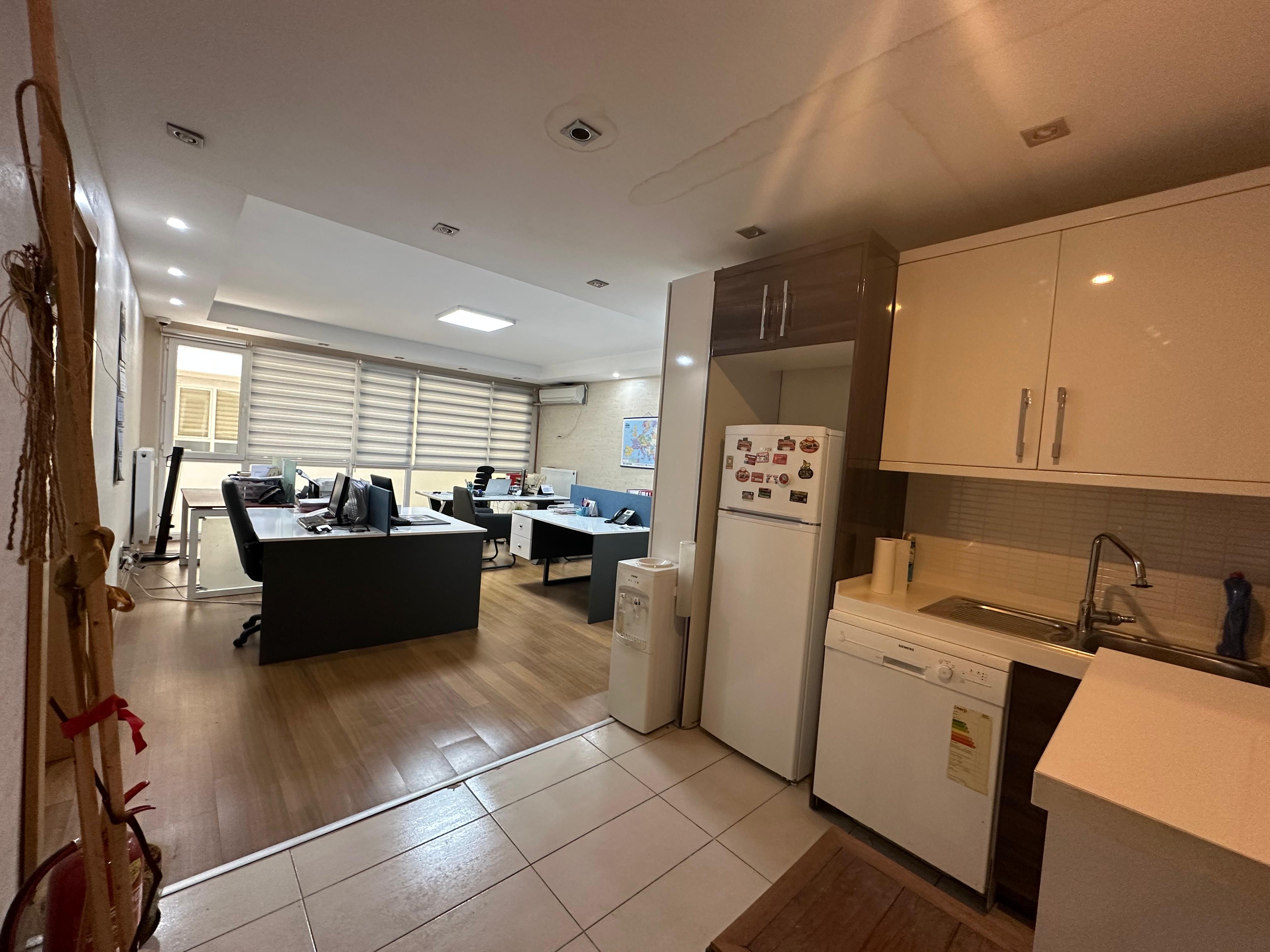 Satılık OFİS, İstanbul / ESENYURT / CUMHURİYET