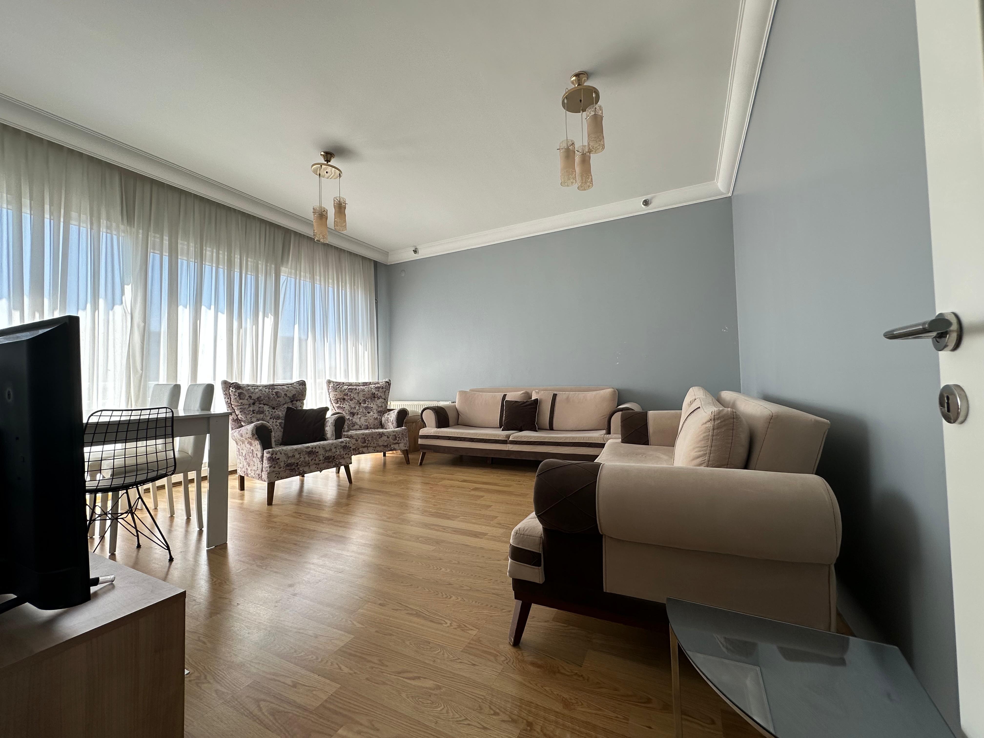 Kiralık Daire, İstanbul / ESENYURT / CUMHURİYET