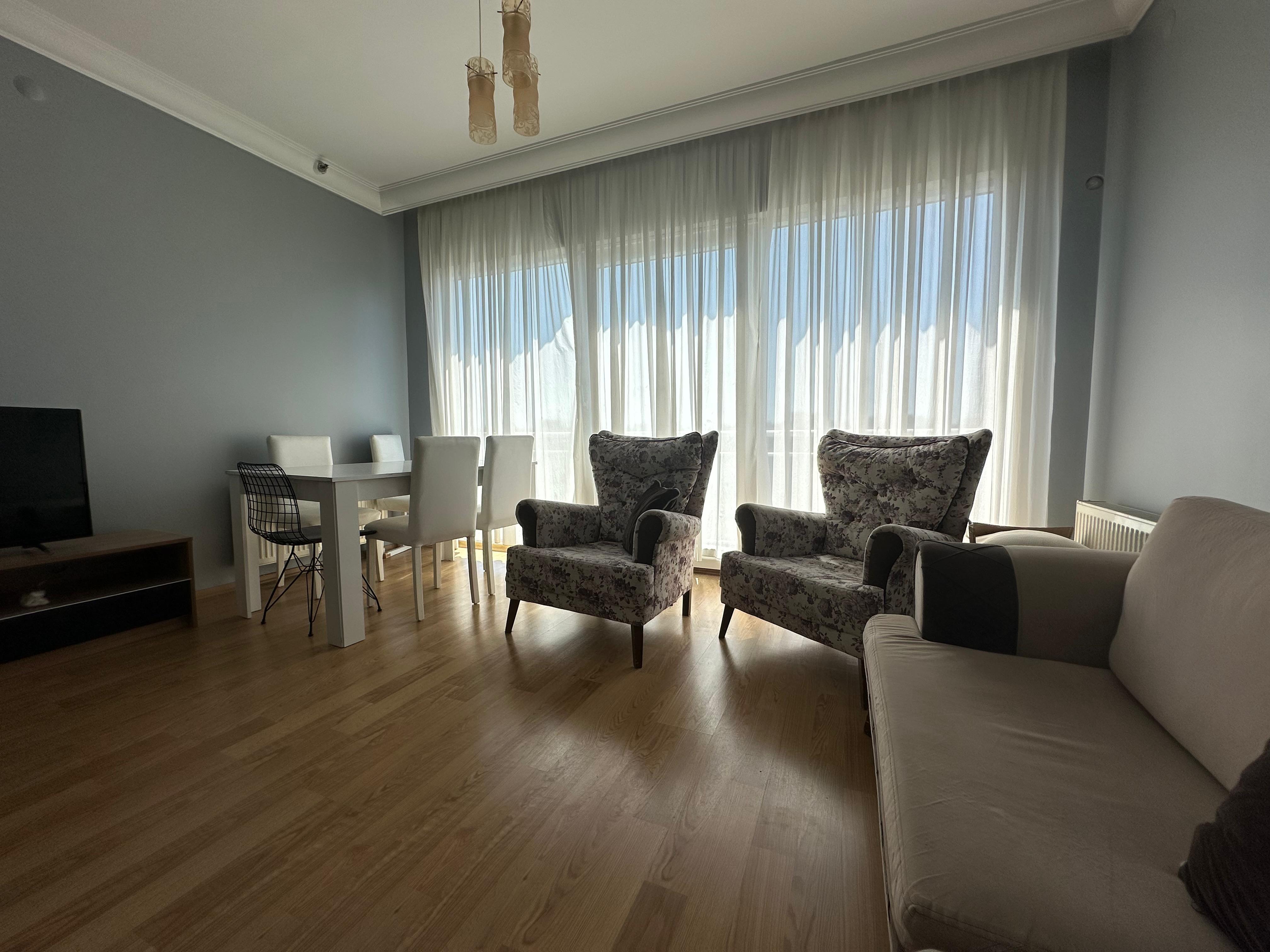 Kiralık Daire, İstanbul / ESENYURT / CUMHURİYET