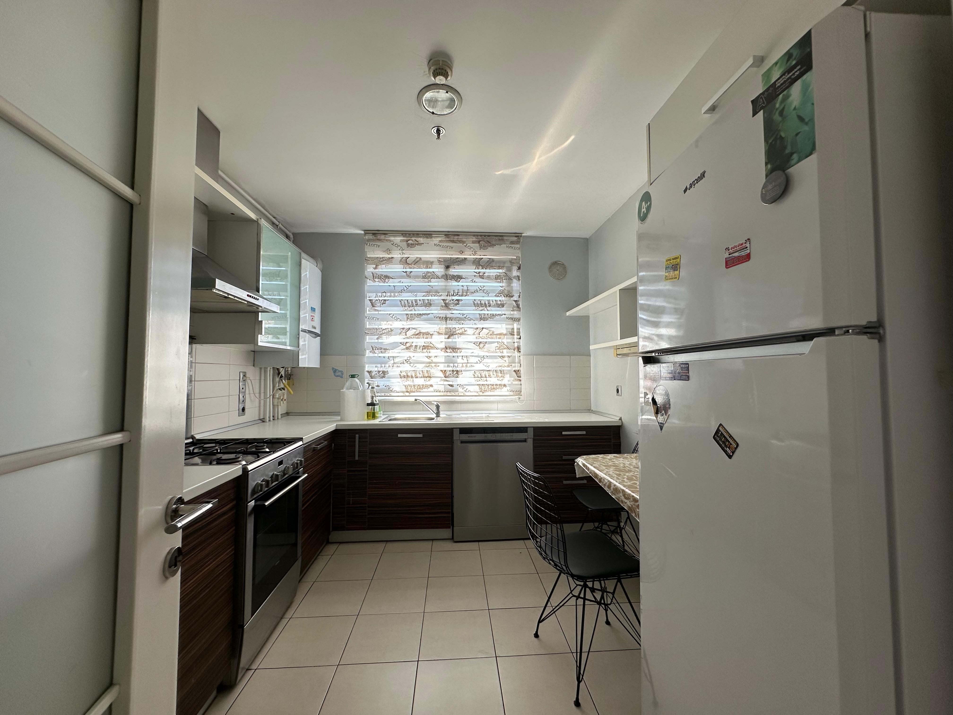 Kiralık Daire, İstanbul / ESENYURT / CUMHURİYET