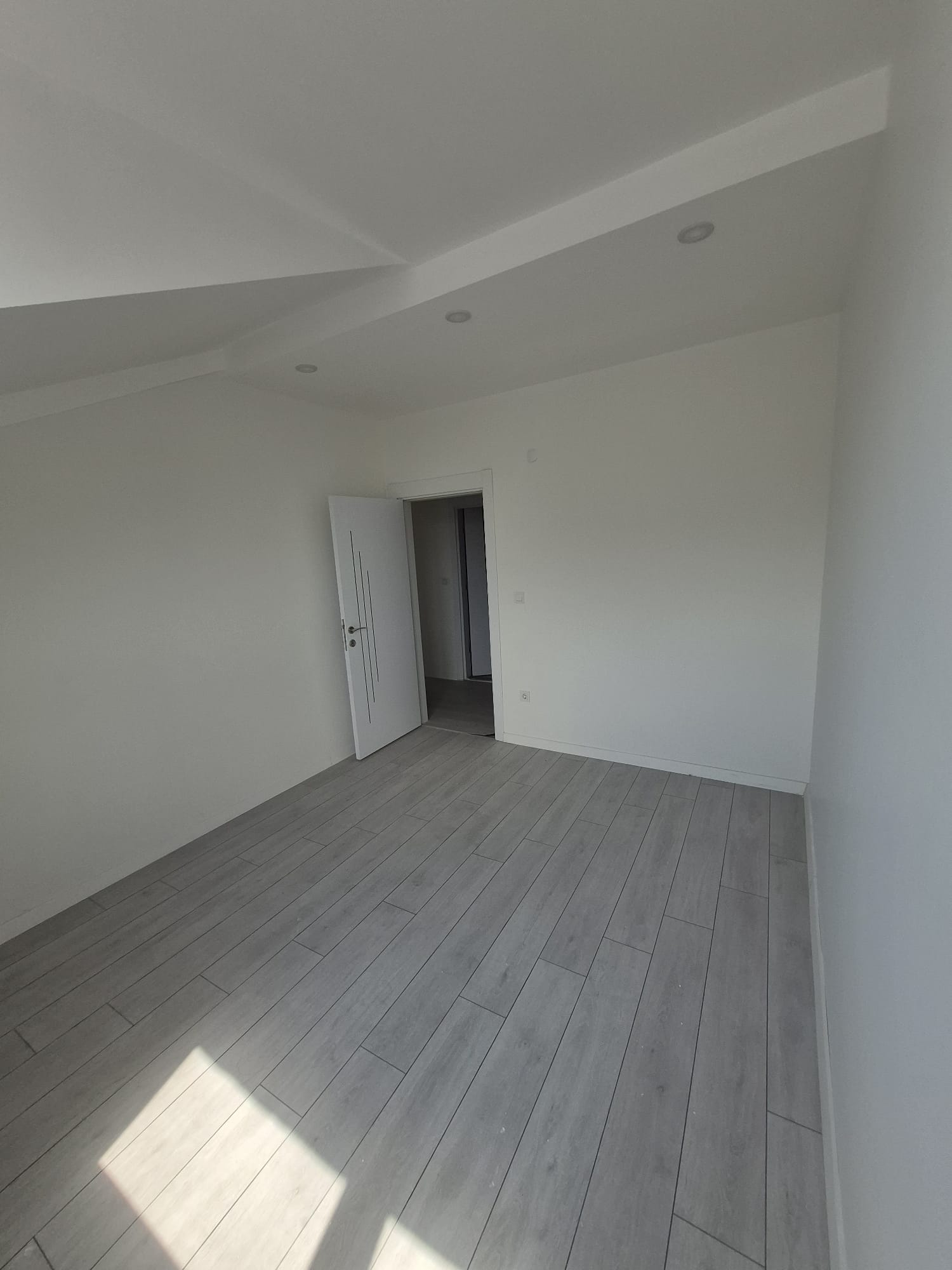 Satılık Dublex, İstanbul / YAKUPLU / HÜRRİYET BULV.