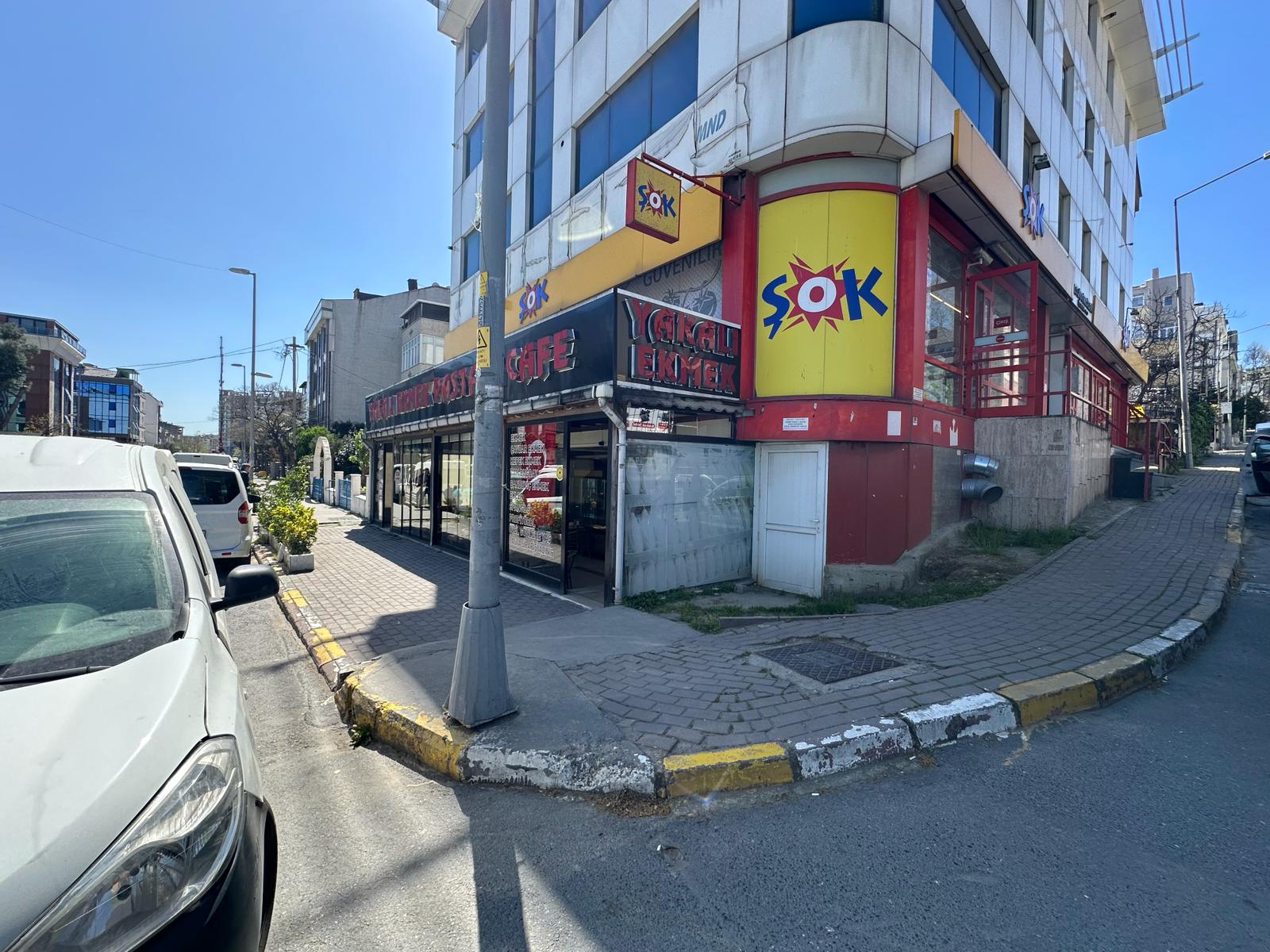 Satılık Dükkan, İstanbul / YAKUPLU