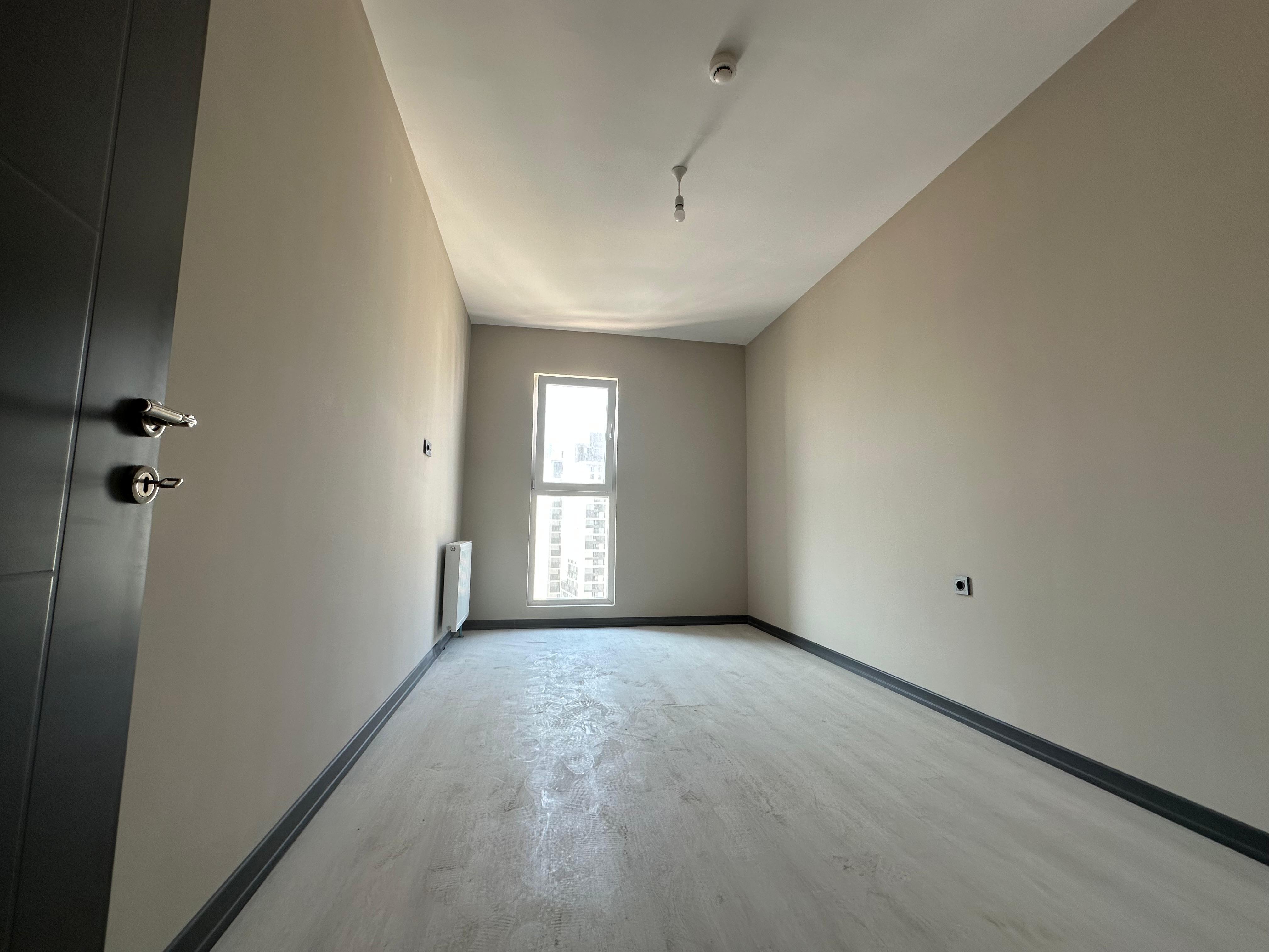 Kiralık Daire, İstanbul / ESENYURT / GÖKEVLER