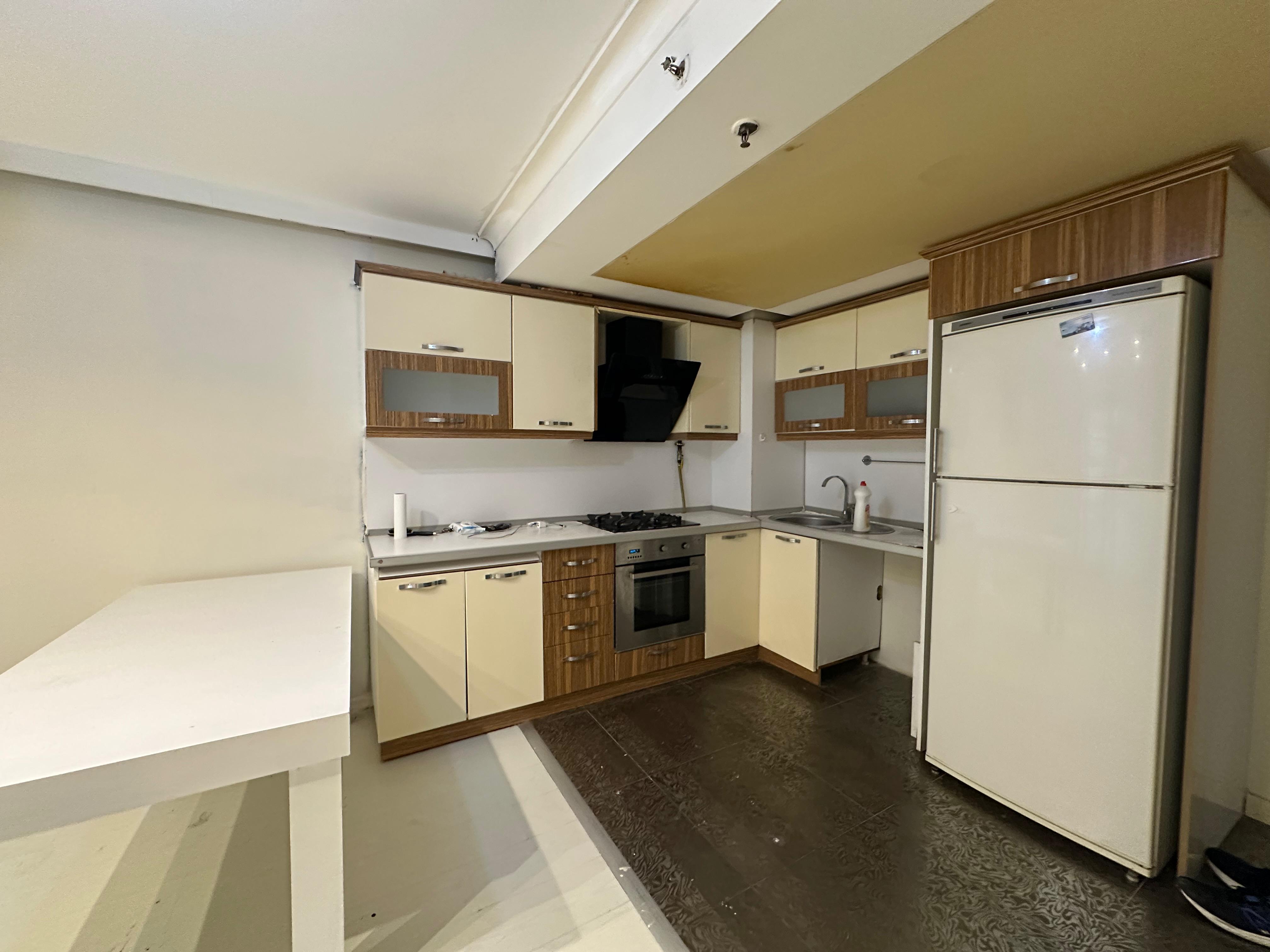 Kiralık Daire, İstanbul / ESENYURT / PİRİ REİS 