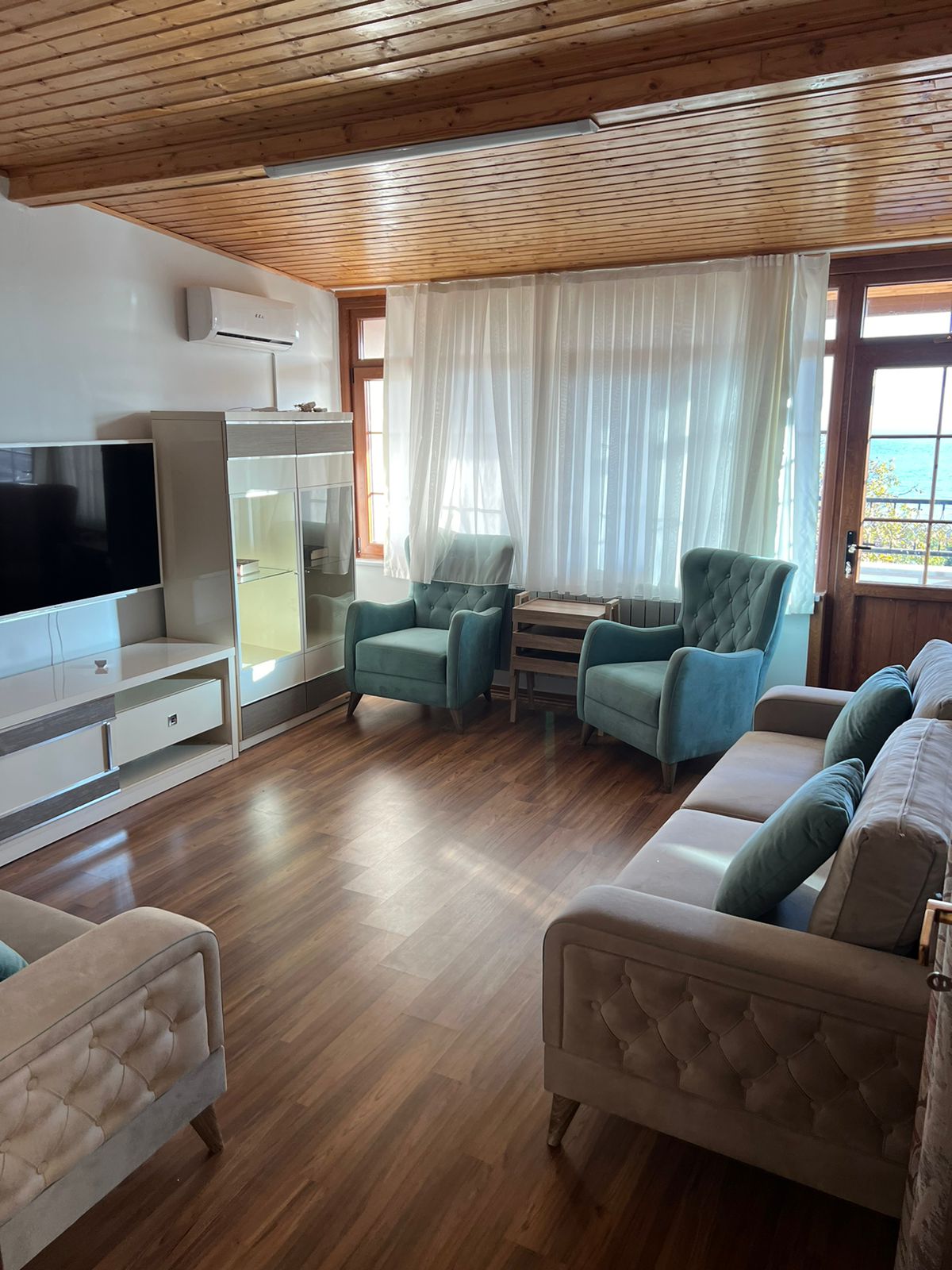 Satılık Villa, İstanbul / cumhuriyet 