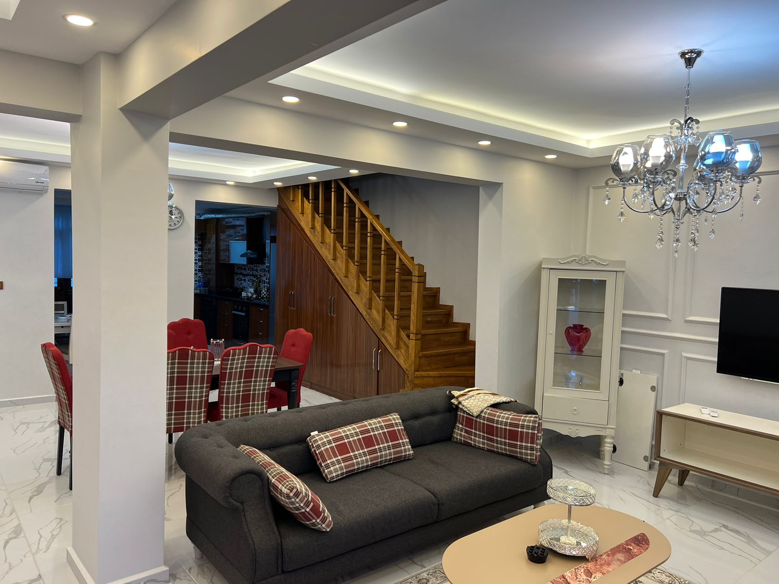 Satılık Villa, İstanbul / cumhuriyet 