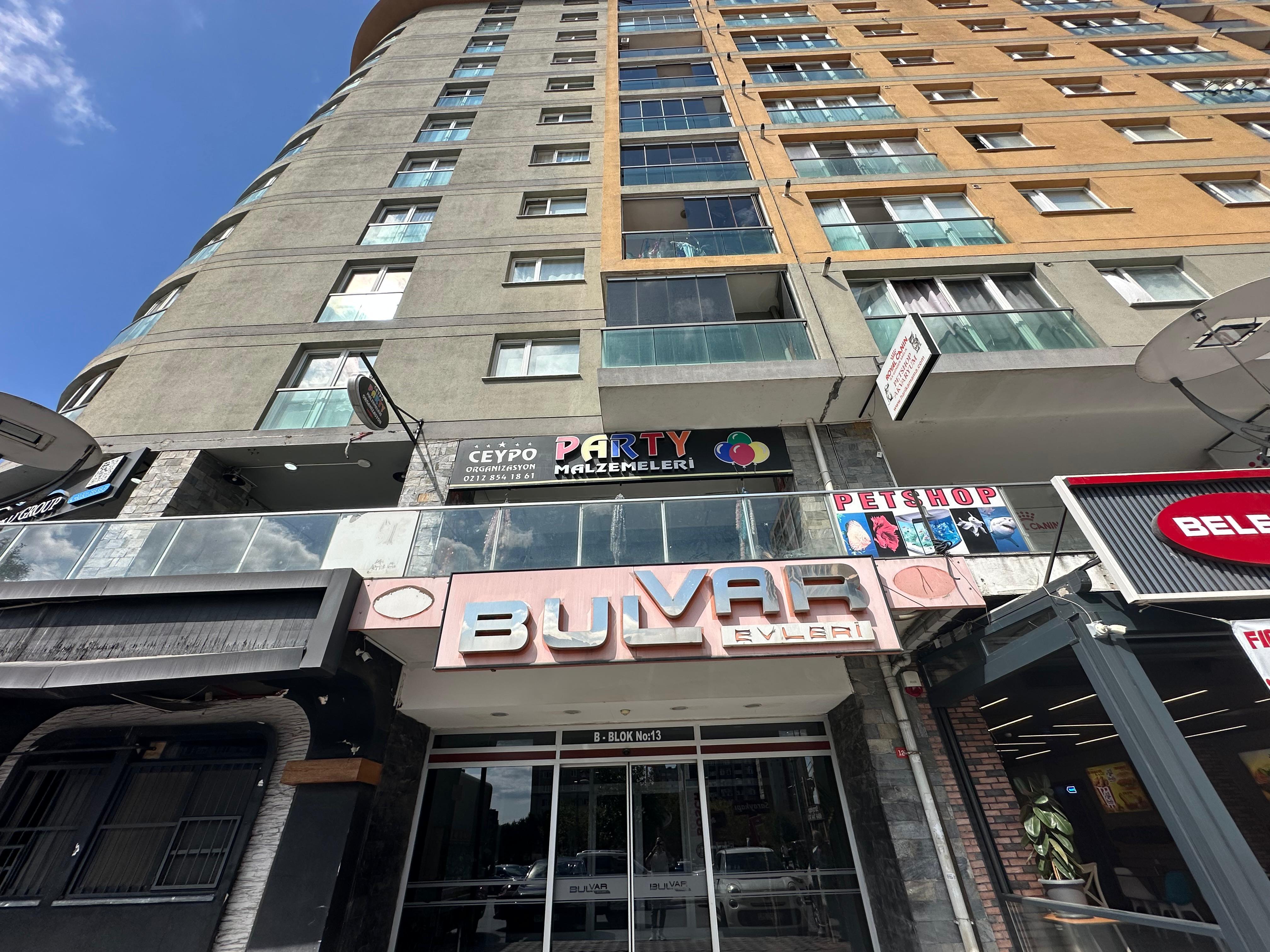 Kiralık Daire, İstanbul / ESENYURT / CUMHURİYET