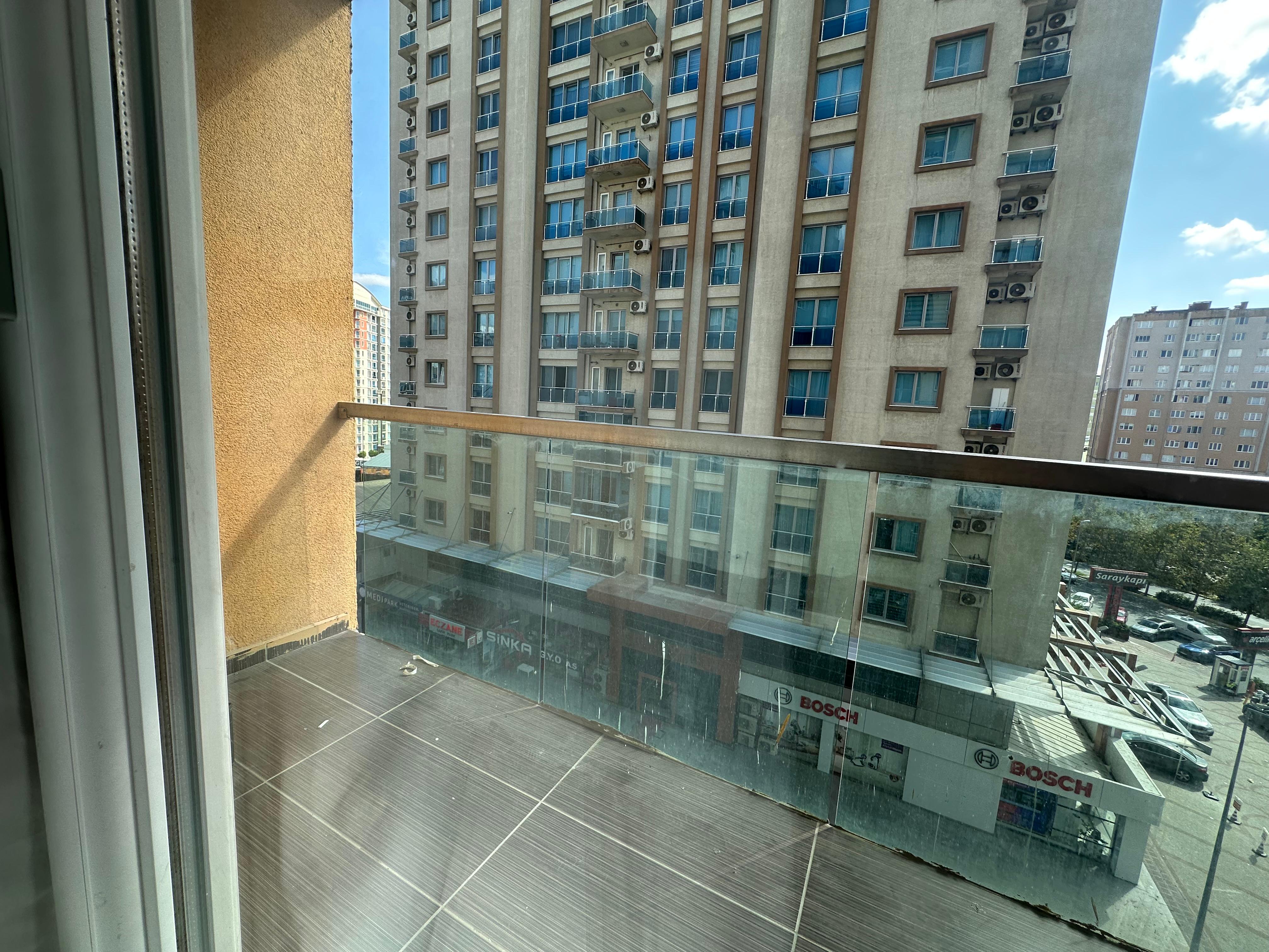 Kiralık Daire, İstanbul / ESENYURT / CUMHURİYET