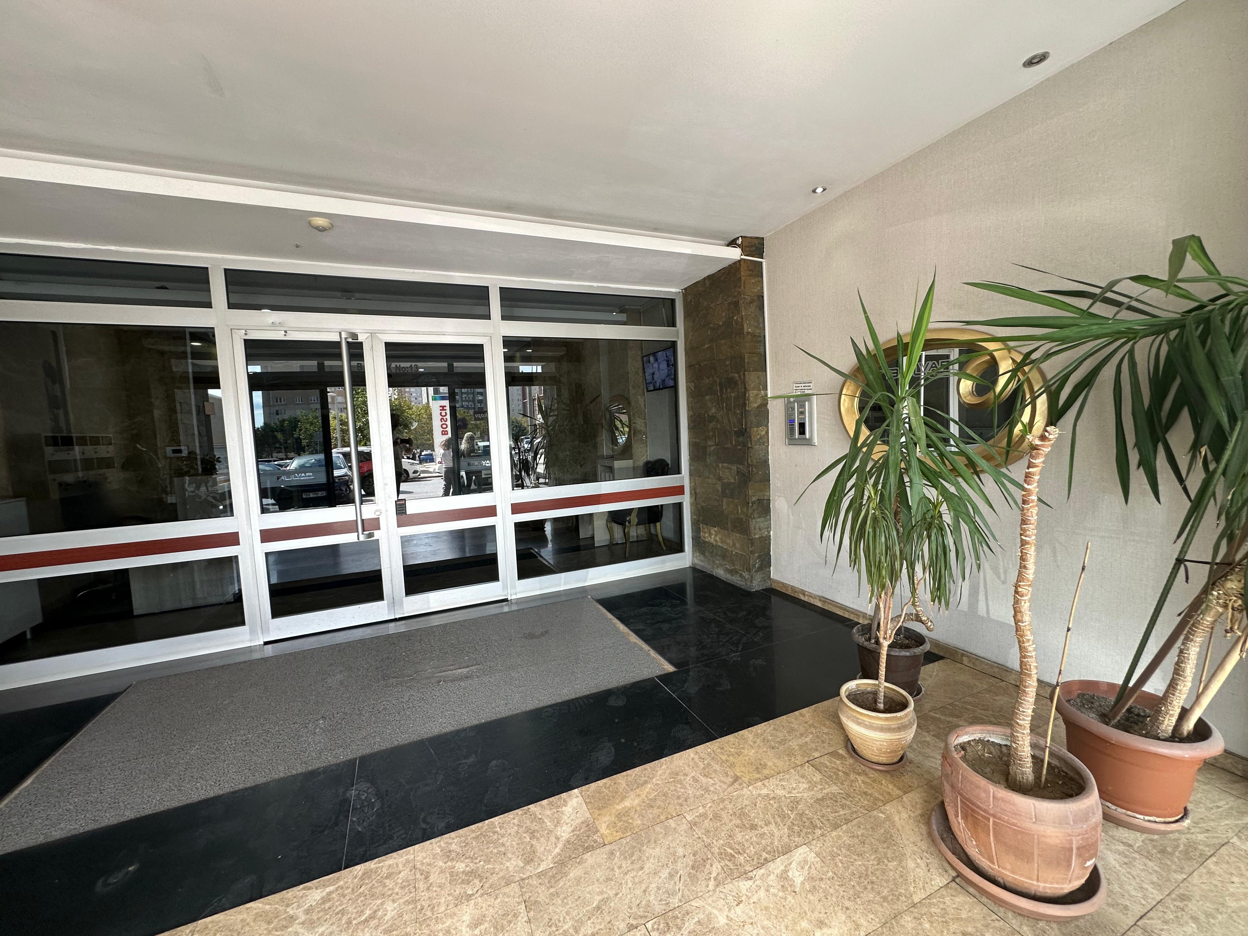 Kiralık Daire, İstanbul / ESENYURT / CUMHURİYET