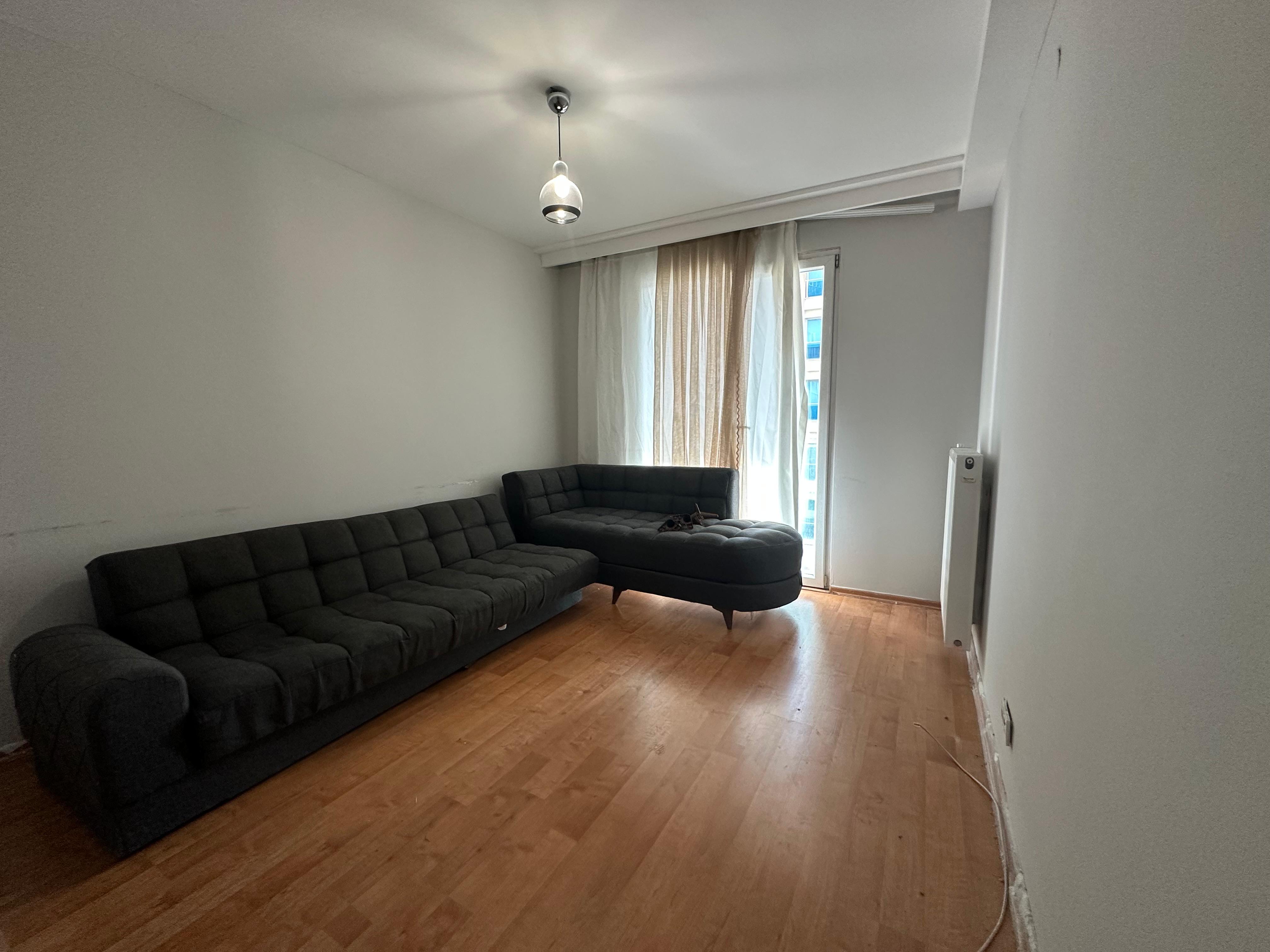 Kiralık Daire, İstanbul / ESENYURT / CUMHURİYET