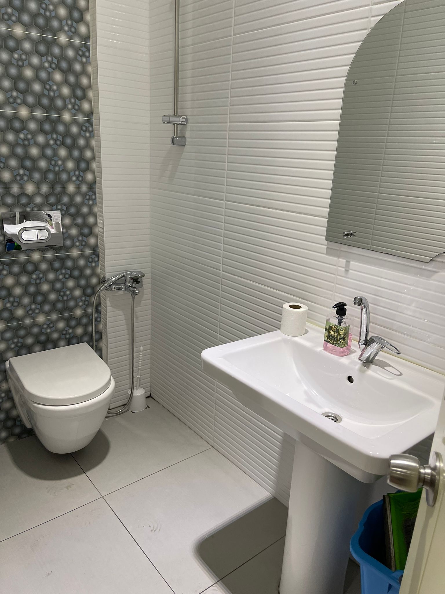 Kiralık Dükkan, İstanbul / ESENYURT / CUMHURİYET