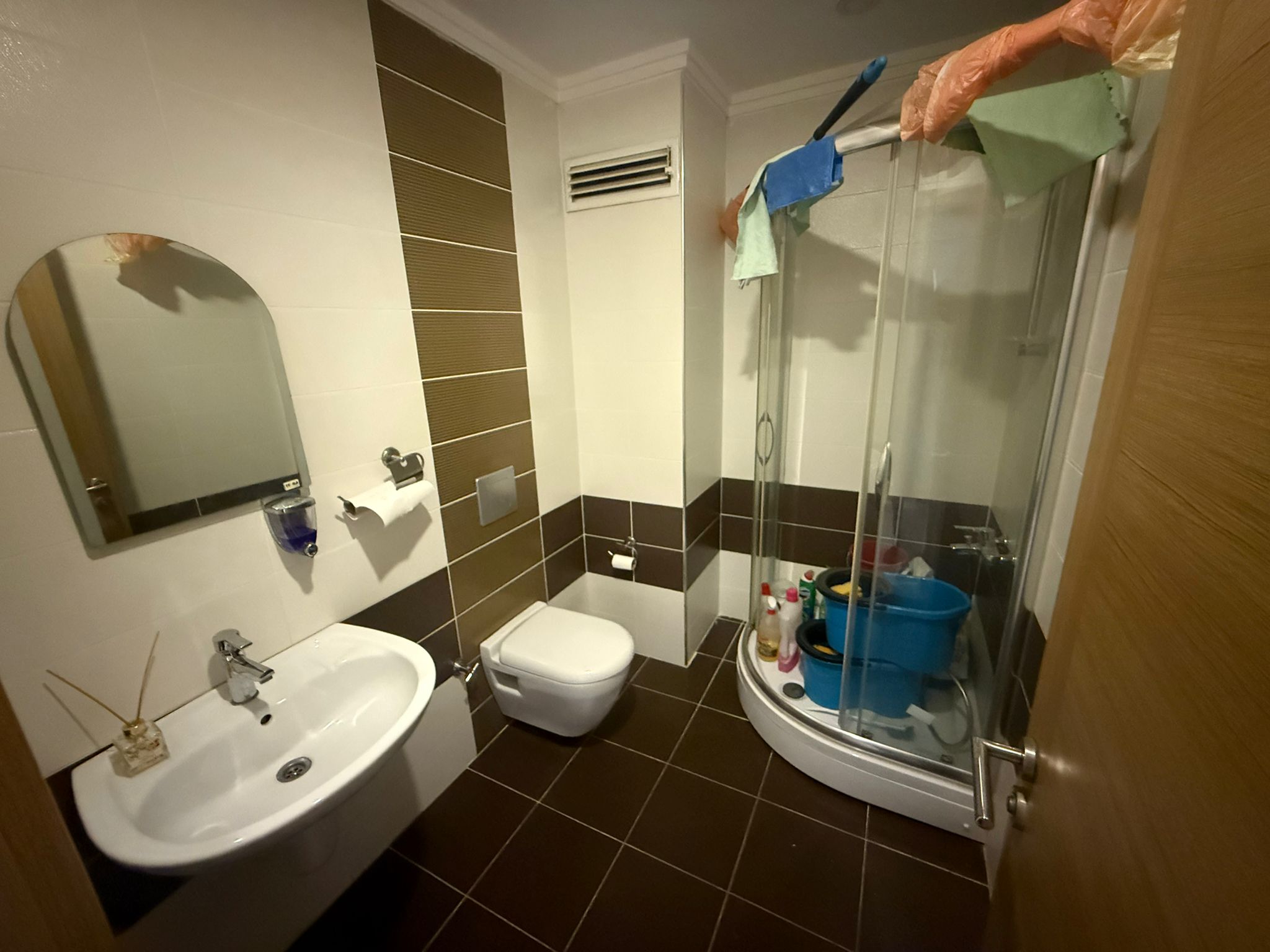 Kiralık Daire, İstanbul / CUMHURİYET