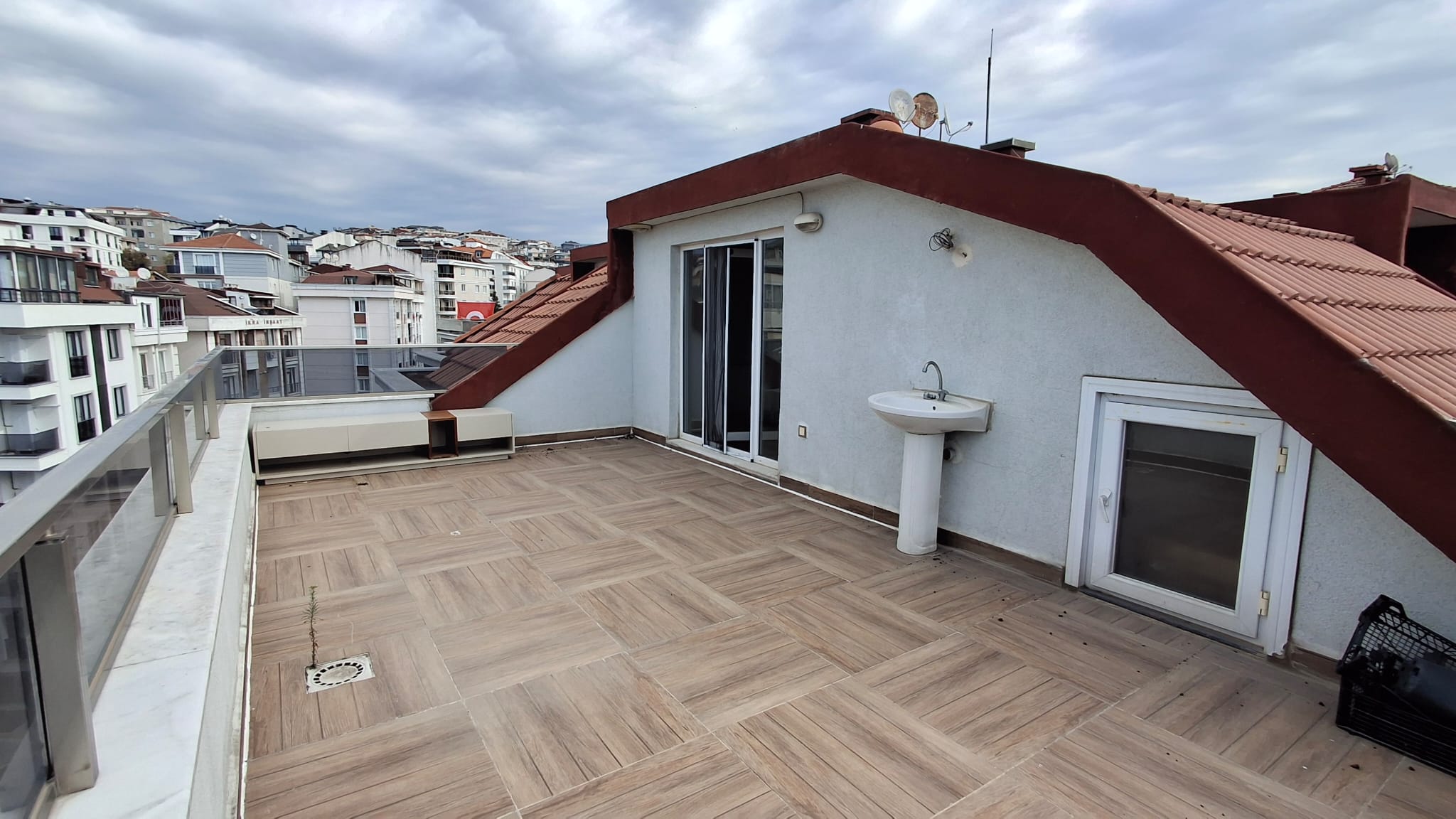 Kiralık Daire, İstanbul / GÜRPINAR / DEREAĞIZI