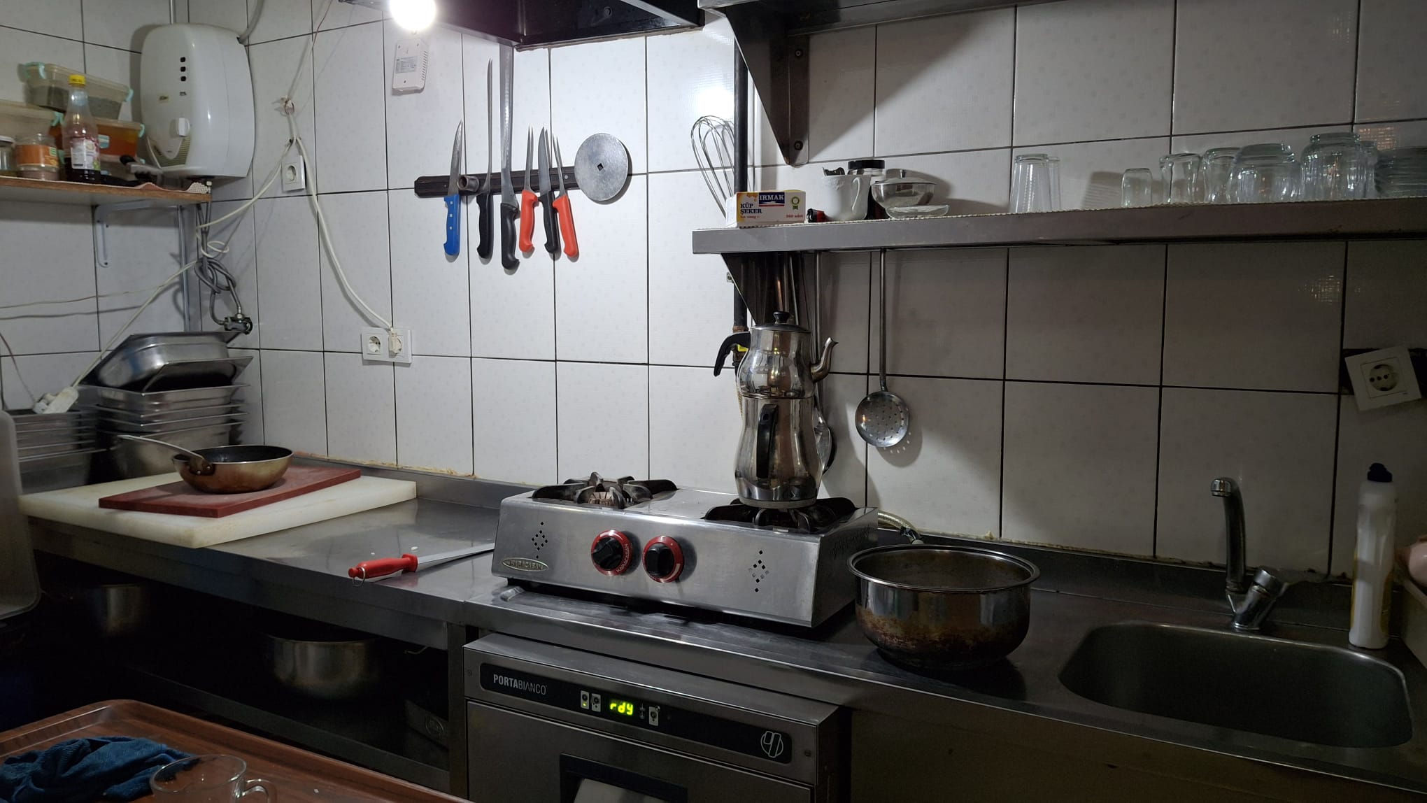 Satılık Dükkan, İstanbul / ESENYURT / CUMHURİYET