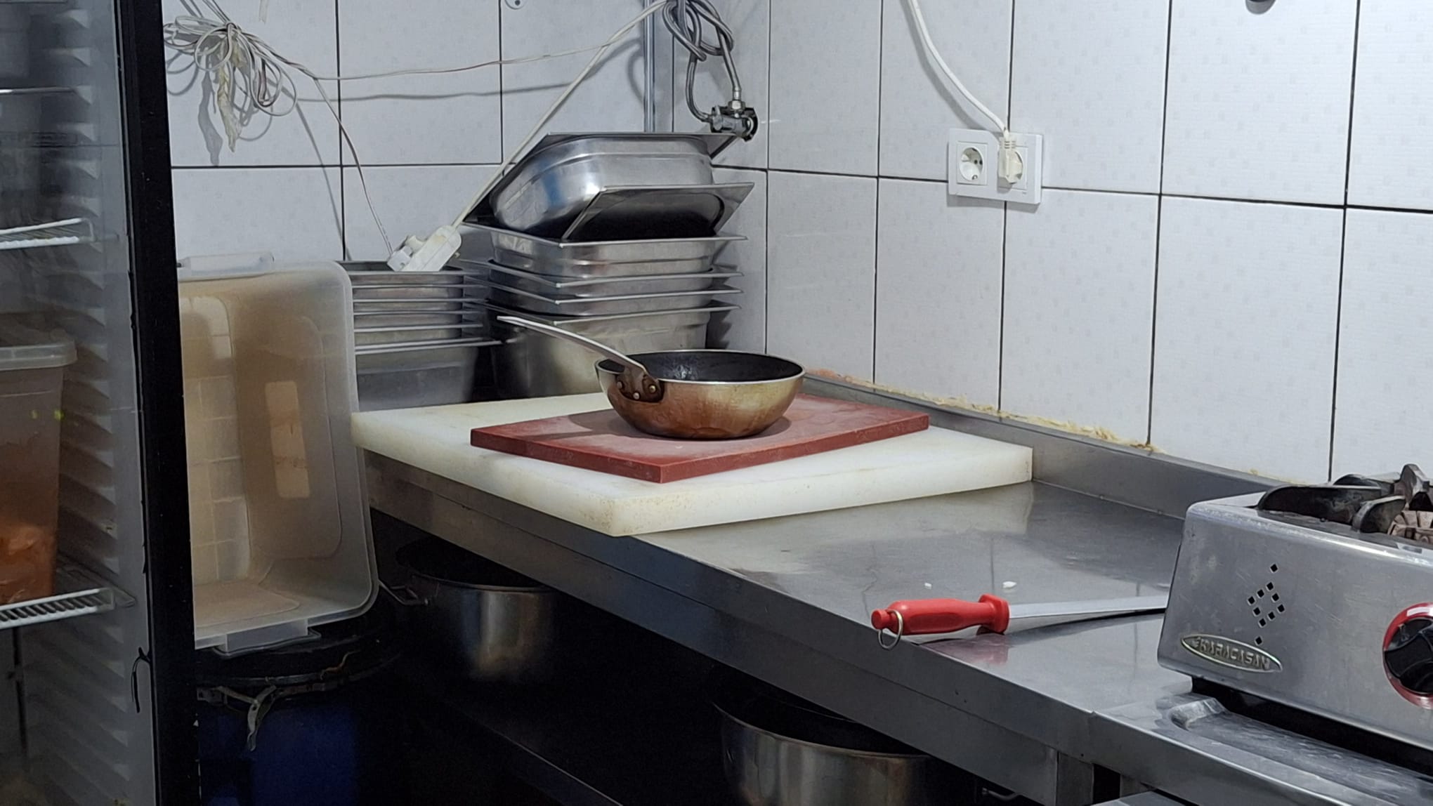 Satılık Dükkan, İstanbul / ESENYURT / CUMHURİYET