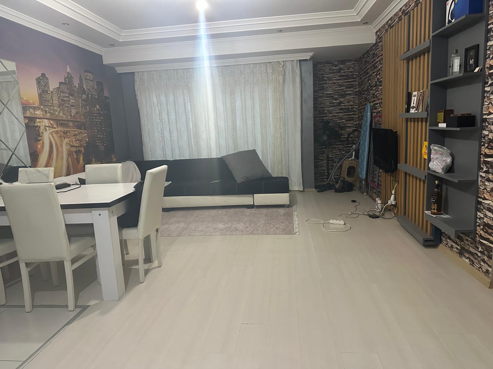 Kiralık Daire, İstanbul / CUMHURİYET