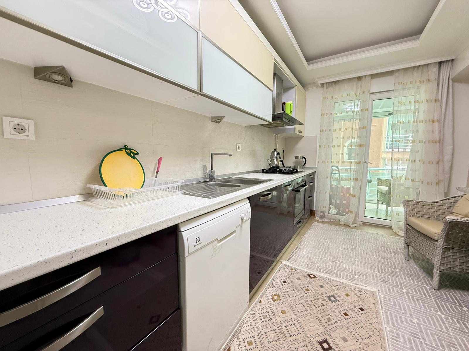 Satılık Daire, İstanbul / CUMHURİYET