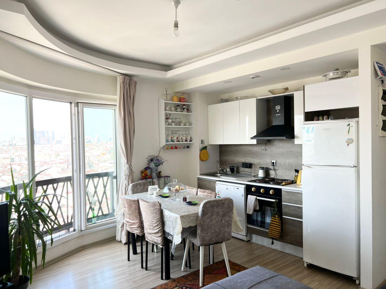 Kiralık Daire, İstanbul / PINAR