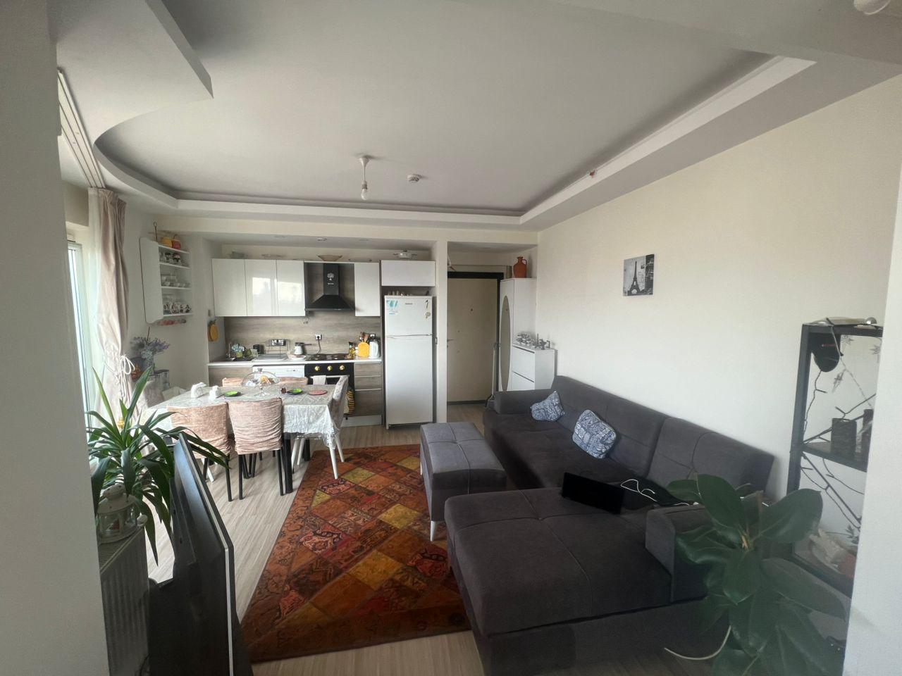 Kiralık Daire, İstanbul / PINAR