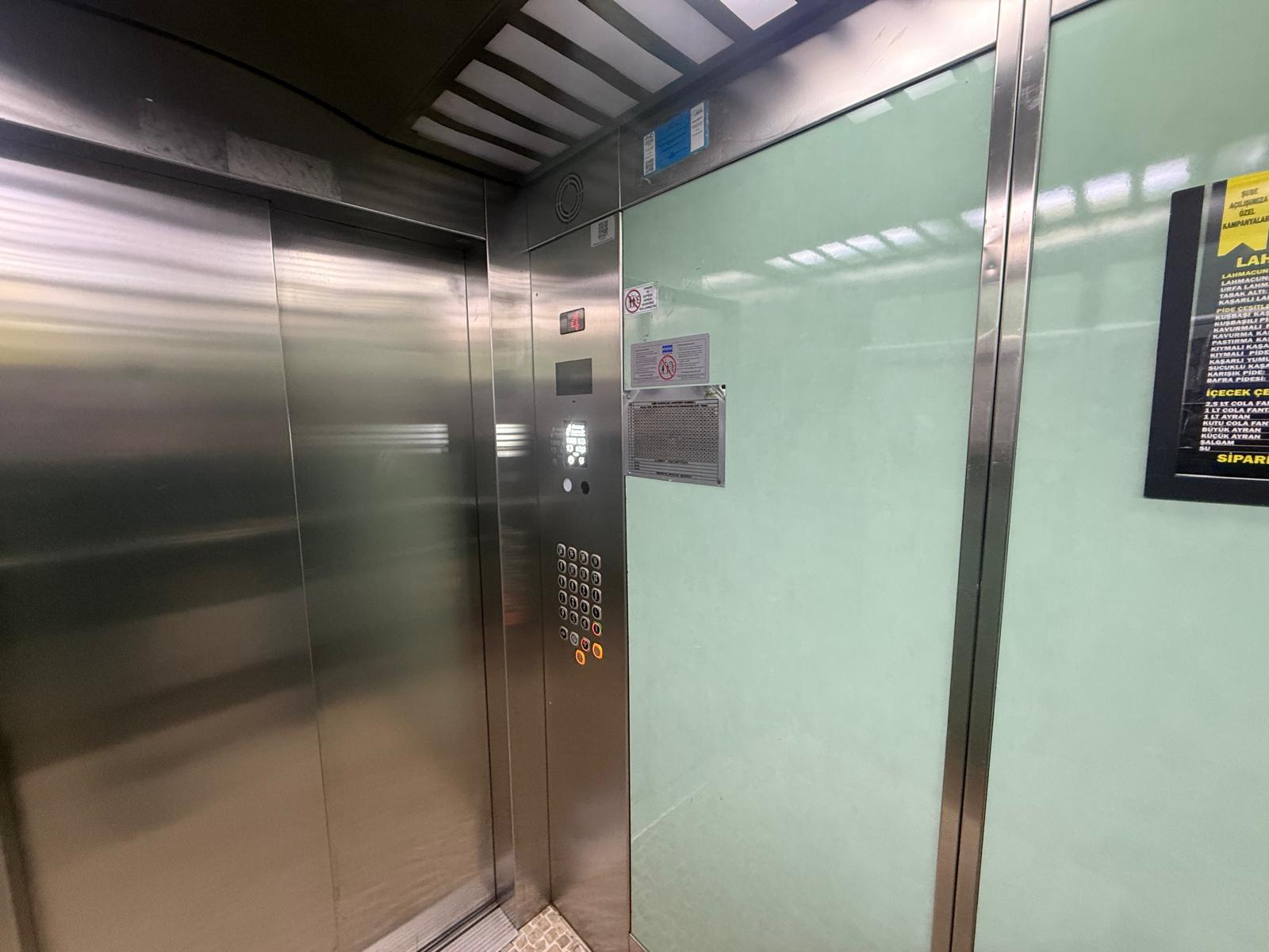 Kiralık Daire, İstanbul / ESENYURT / CUMHURİYET