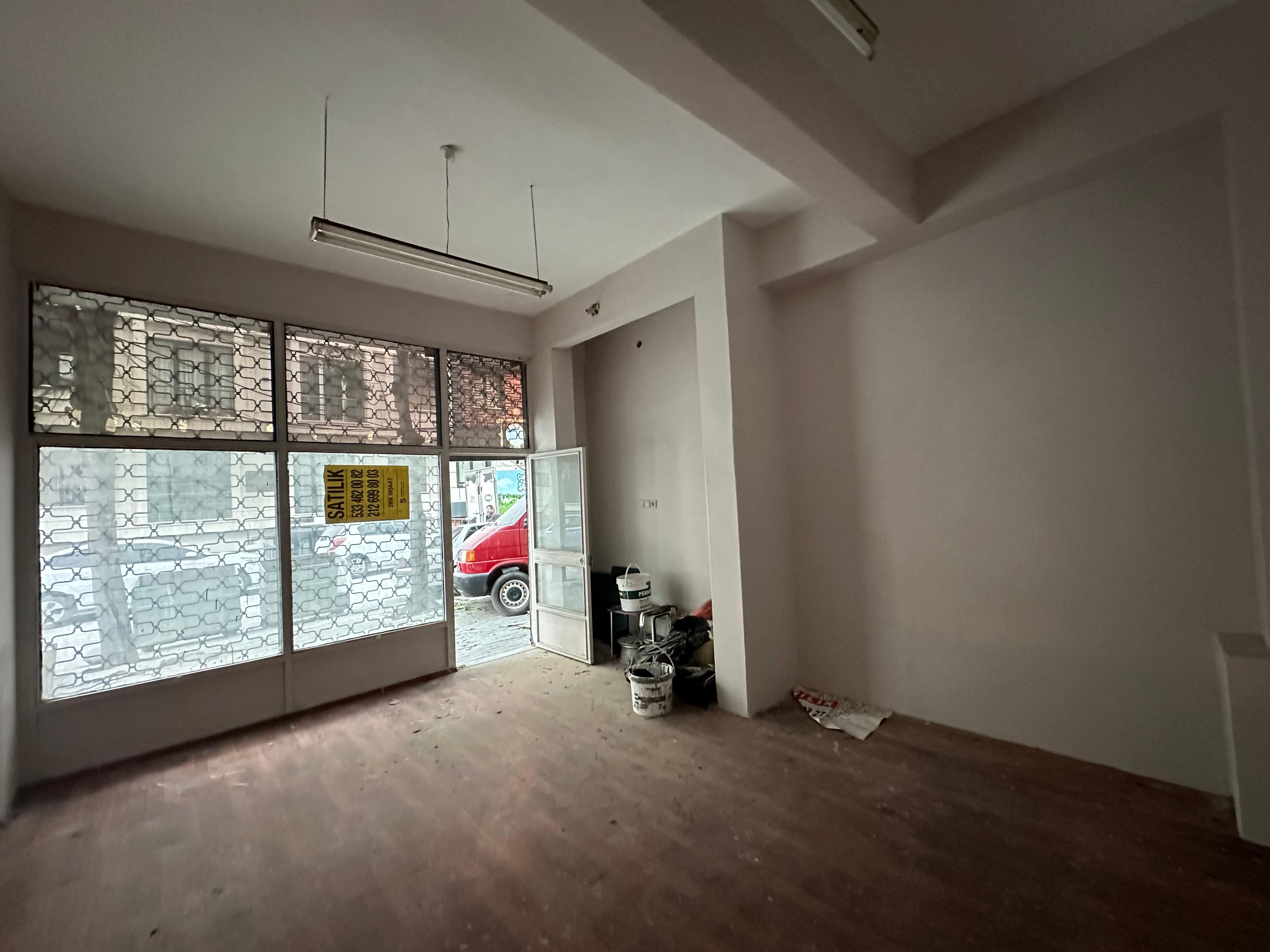 Satılık Dükkan, İstanbul / AVCILAR / MERKEZ