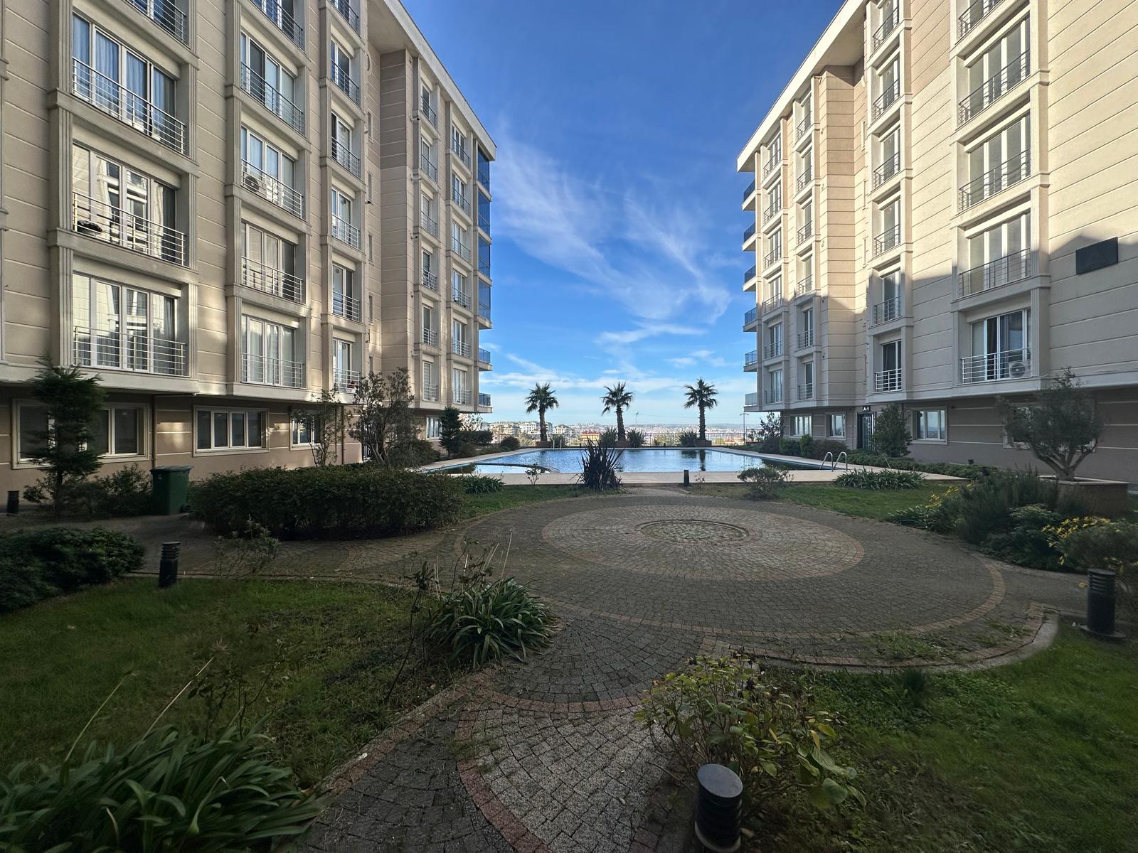 Satılık Daire, İstanbul / BEYLİKDÜZÜ / PINARTEPE 