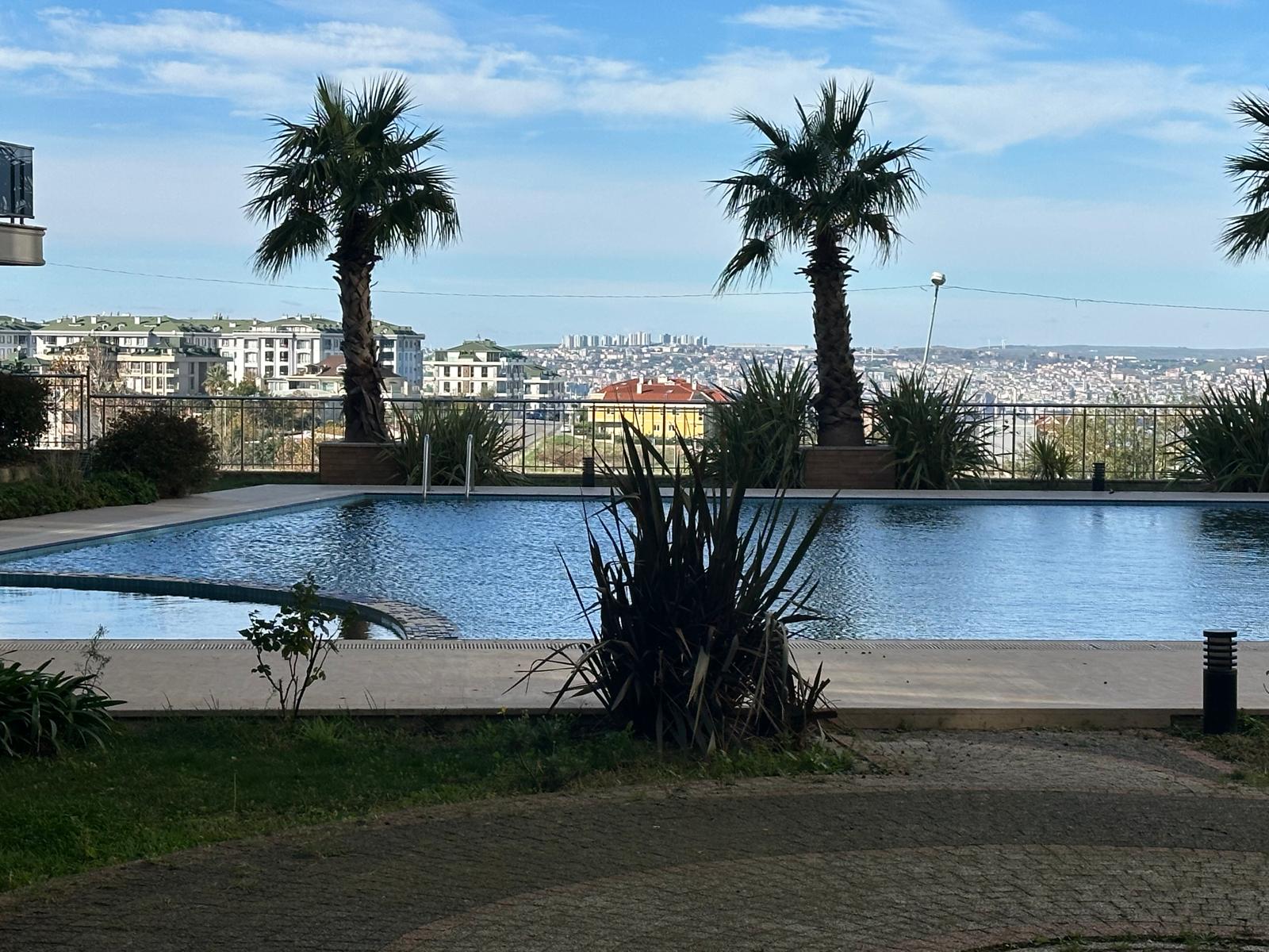 Satılık Daire, İstanbul / BEYLİKDÜZÜ / PINARTEPE 