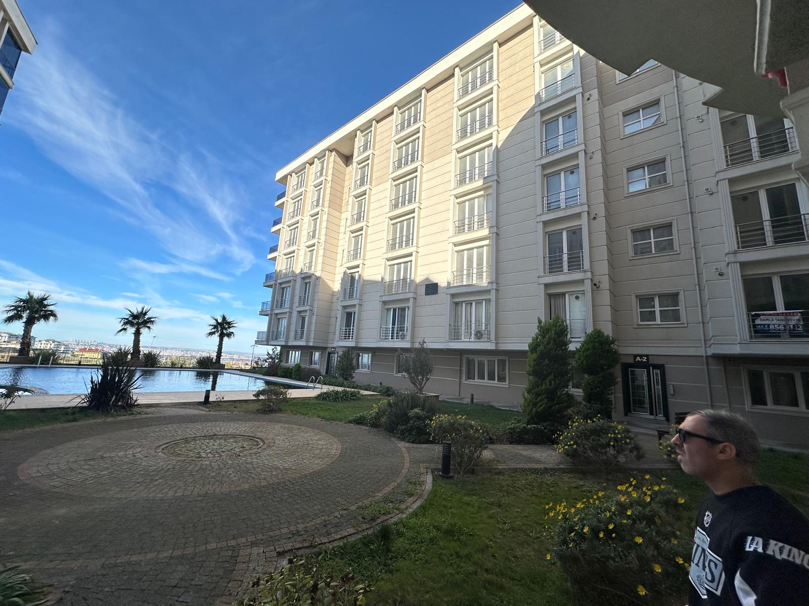 Satılık Daire, İstanbul / BEYLİKDÜZÜ / PINARTEPE 