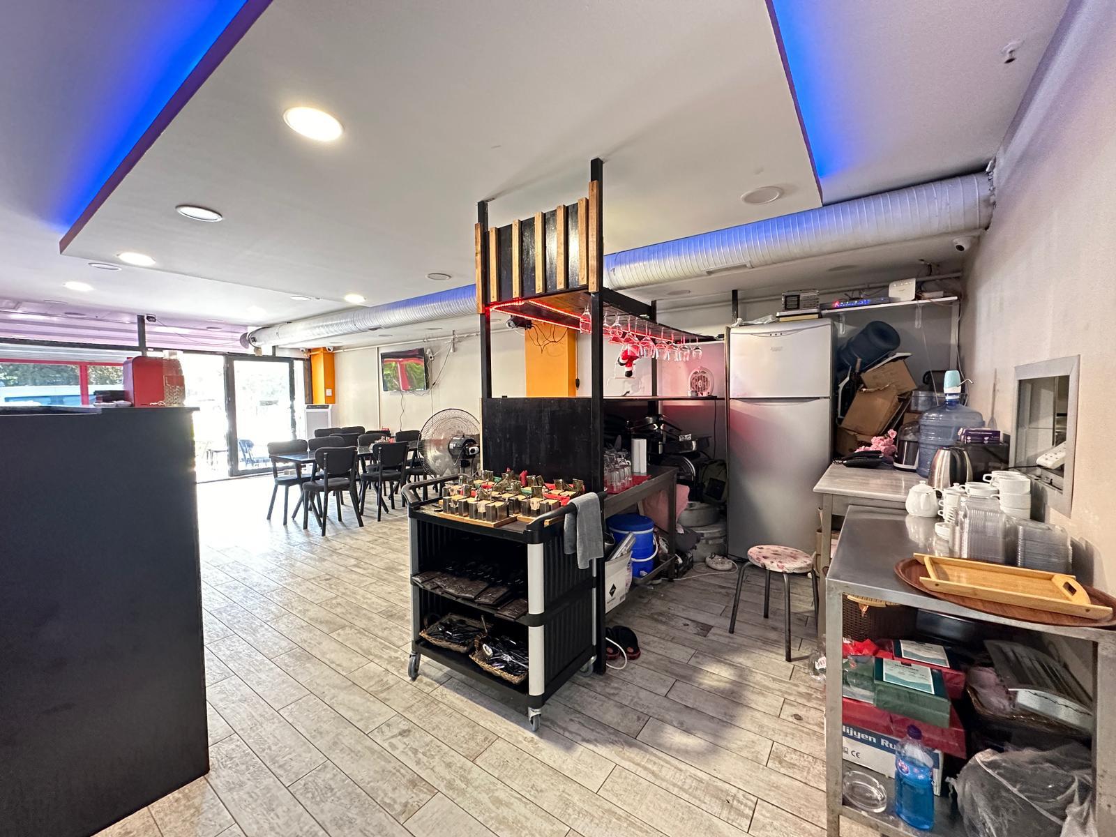 Kiralık Dükkan, İstanbul / MEVLANA