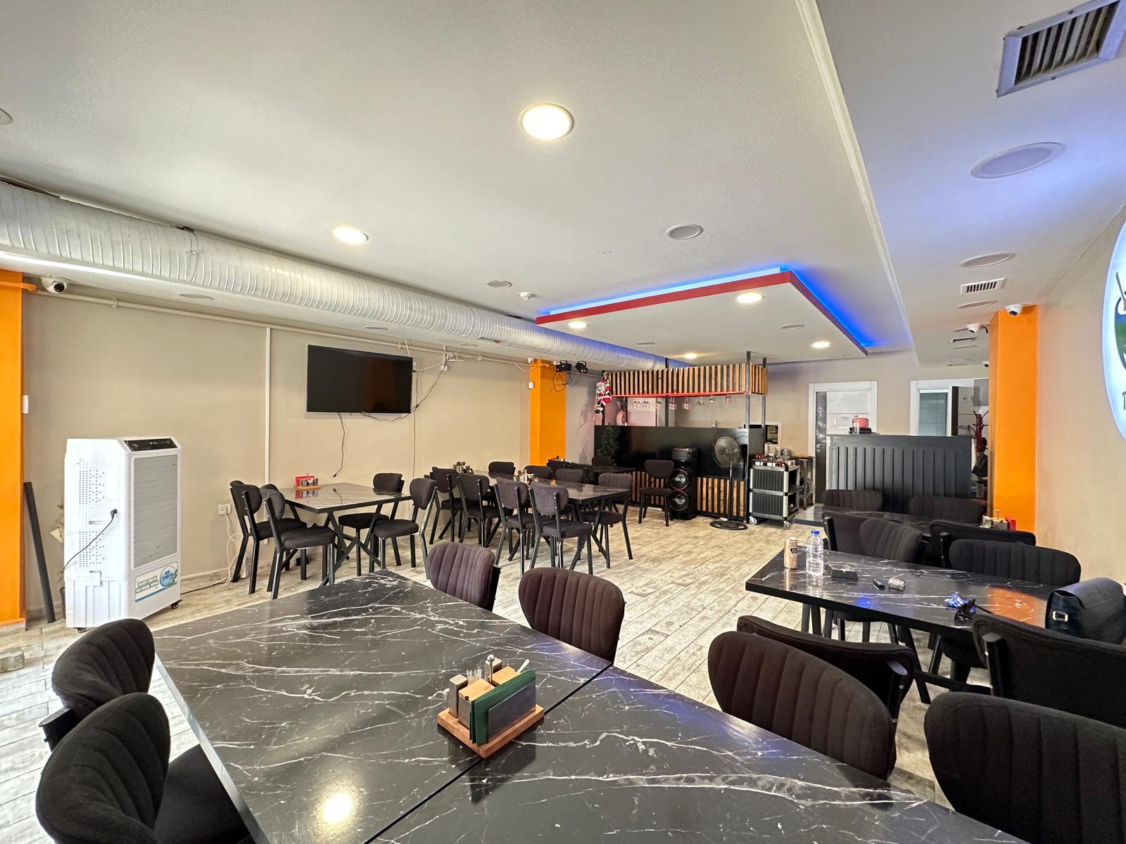 Kiralık Dükkan, İstanbul / MEVLANA