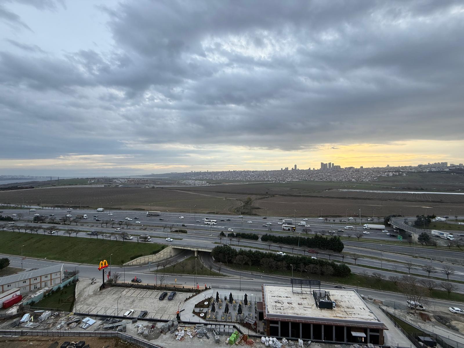 Kiralık Daire, İstanbul / TAHTEKALE 