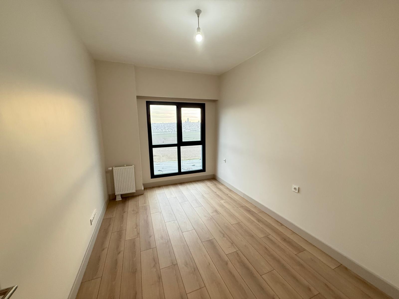 Kiralık Daire, İstanbul / TAHTEKALE 