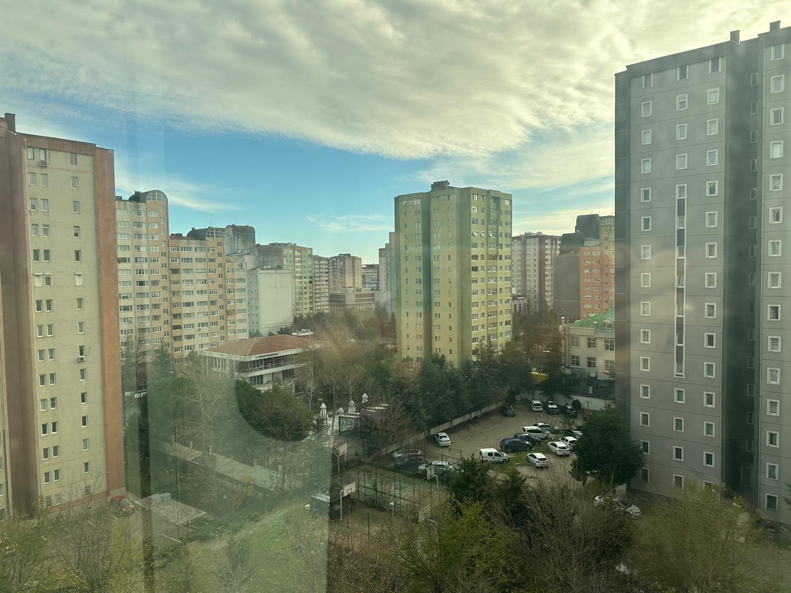 Kiralık Daire, İstanbul / CUMHURİYET