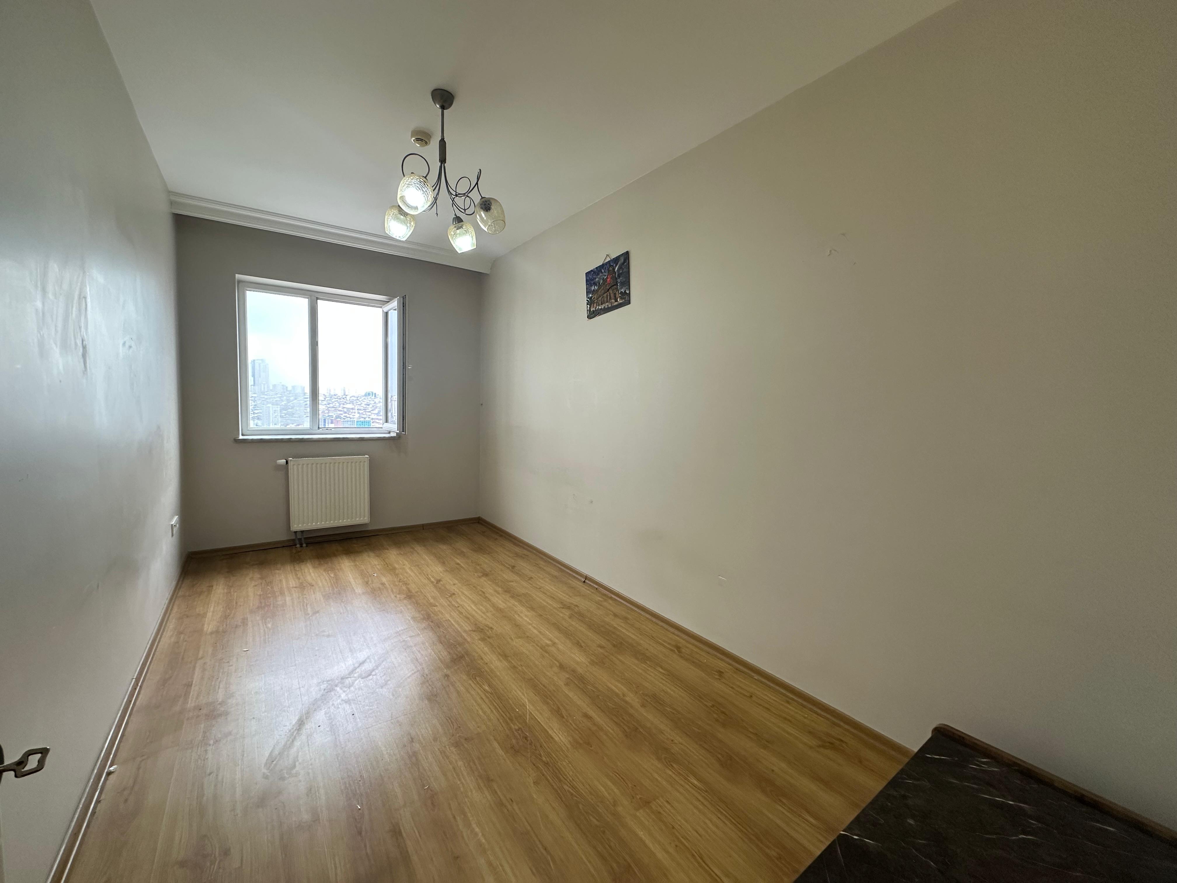 Satılık Daire, İstanbul / ESENYURT / YUEŞİLKENT