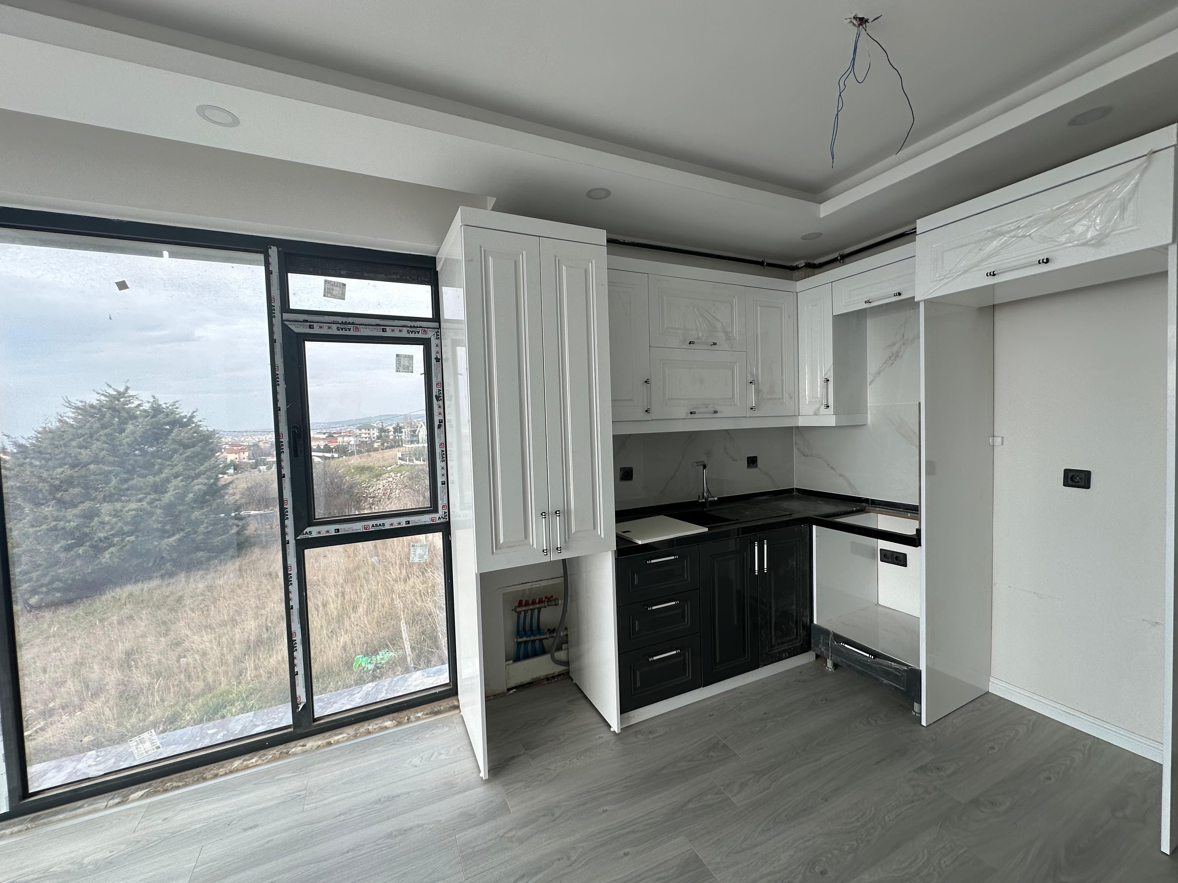 Kiralık Apartman, İstanbul / KUMBURGAZ / GÜZEL ŞEHİR