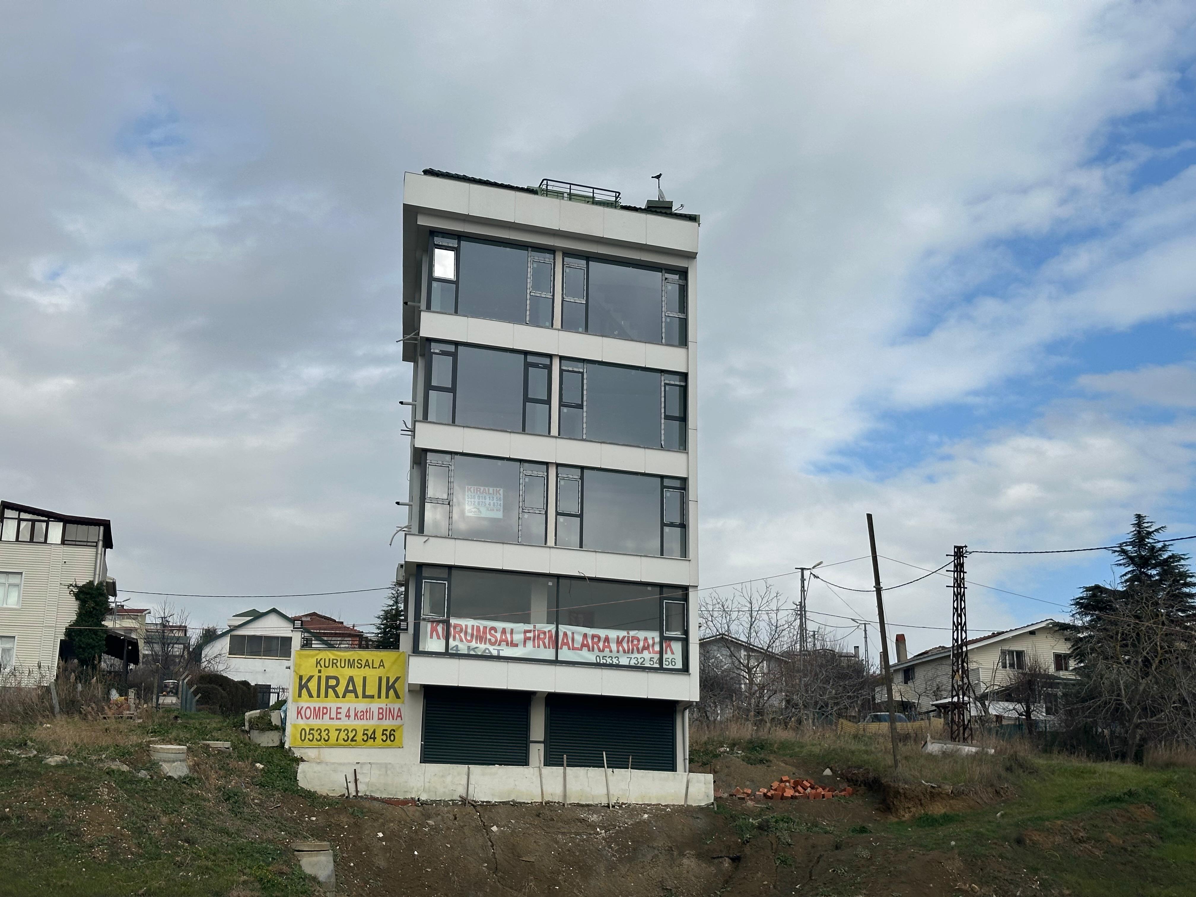 Kiralık Apartman, İstanbul / KUMBURGAZ / GÜZEL ŞEHİR