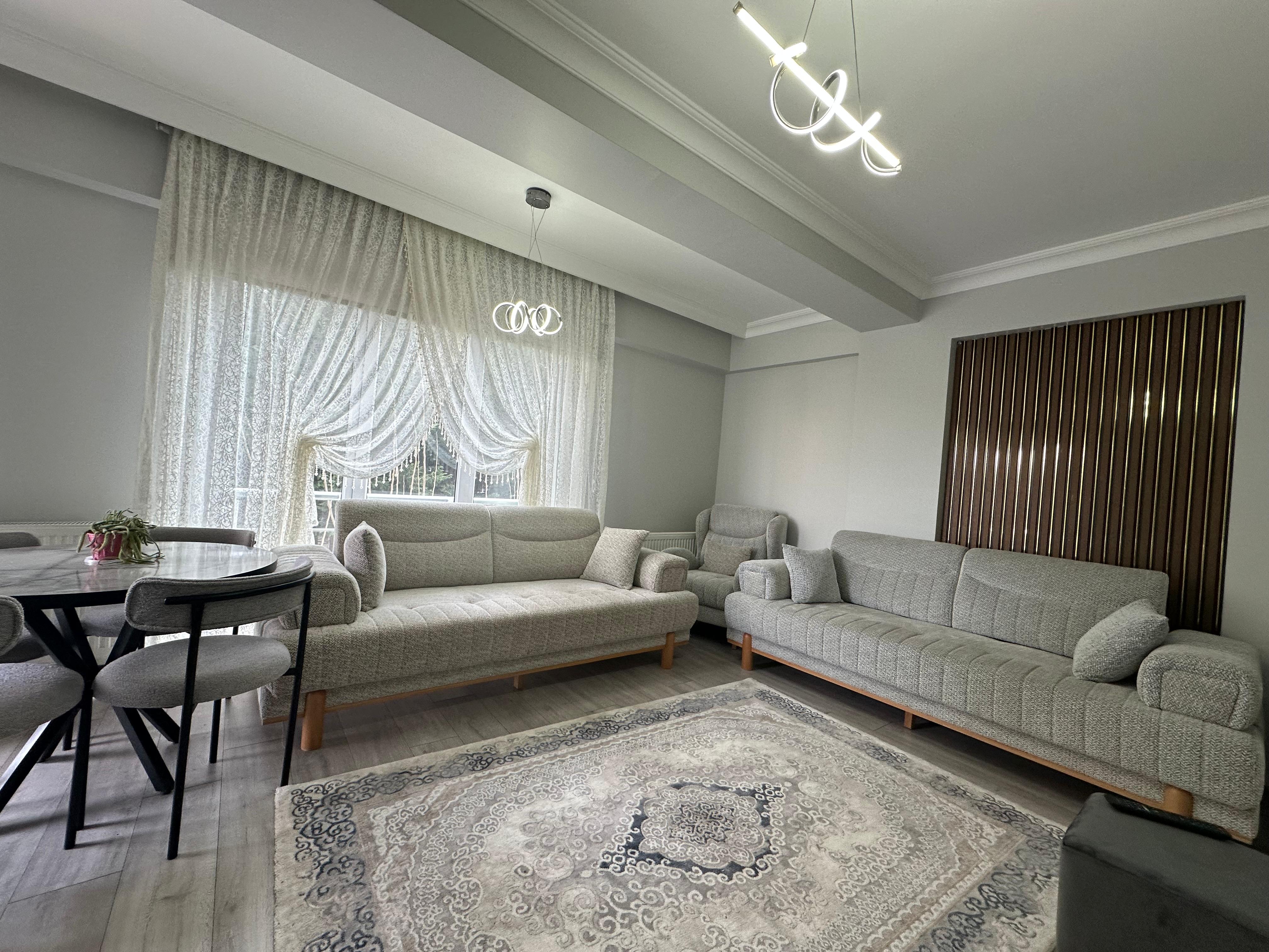 Kiralık Daire, İstanbul / ESENYURT / PİRİREİS