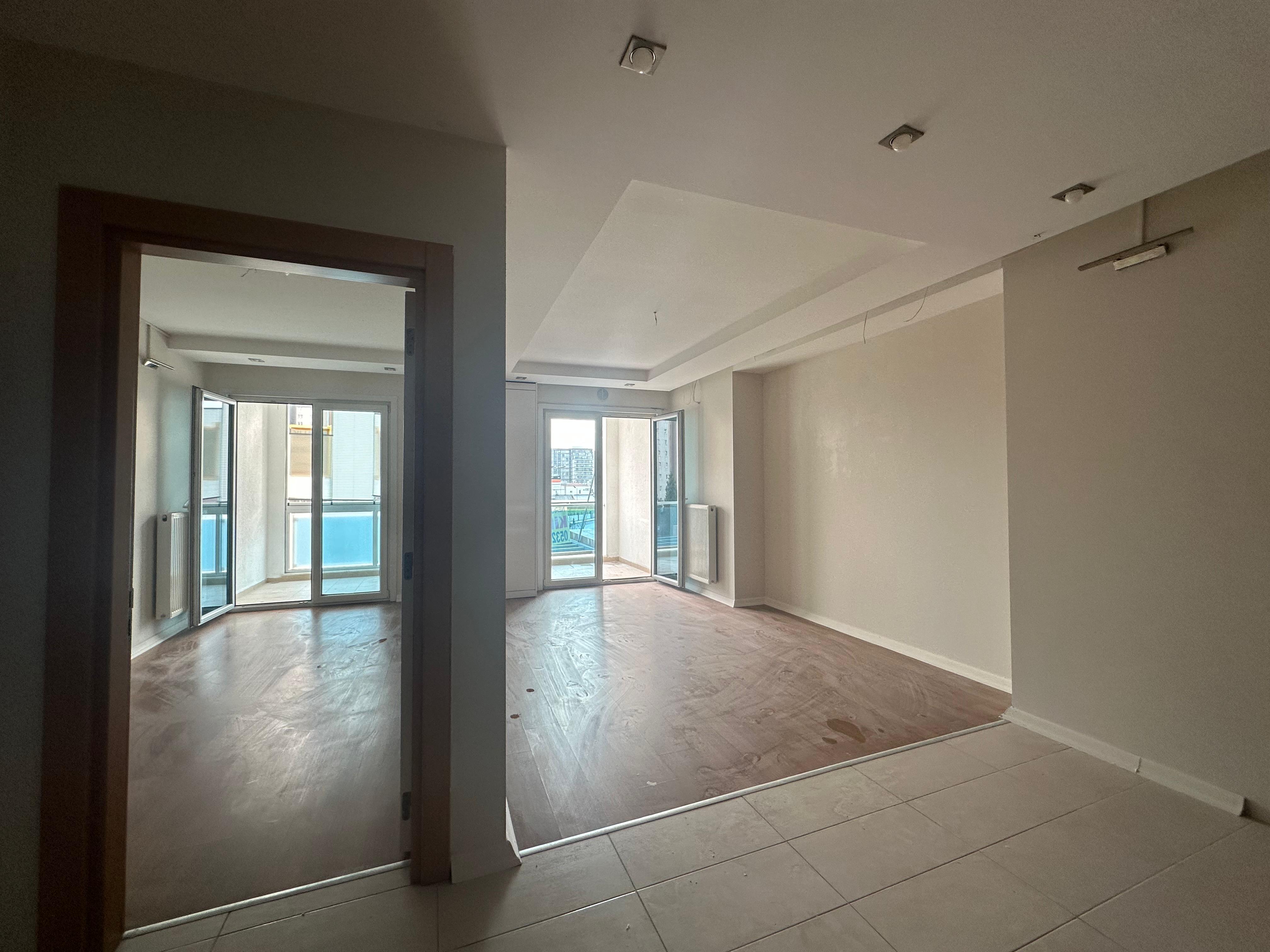 Kiralık Daire, İstanbul / ESENYURT / CUMHURİYET